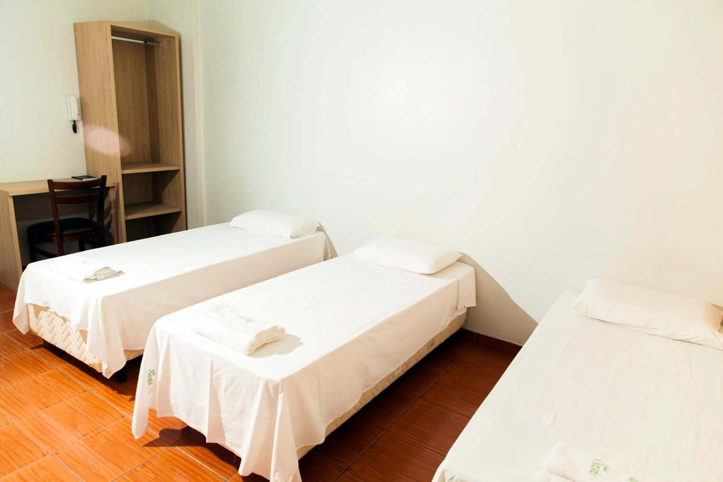 Hotel Oasis
