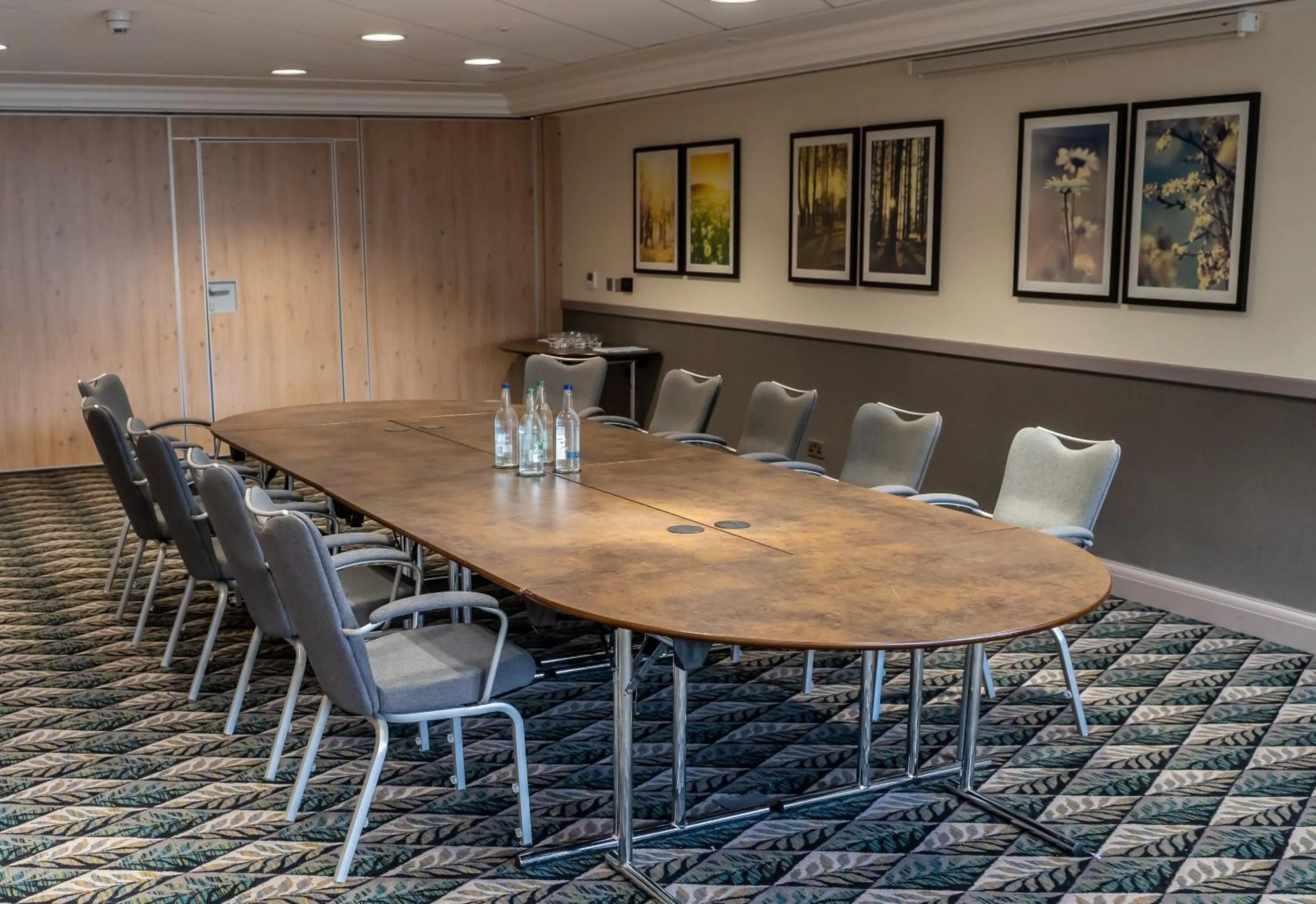 Meeting/conference room in Holiday Inn - Leicester - Wigston by IHG
