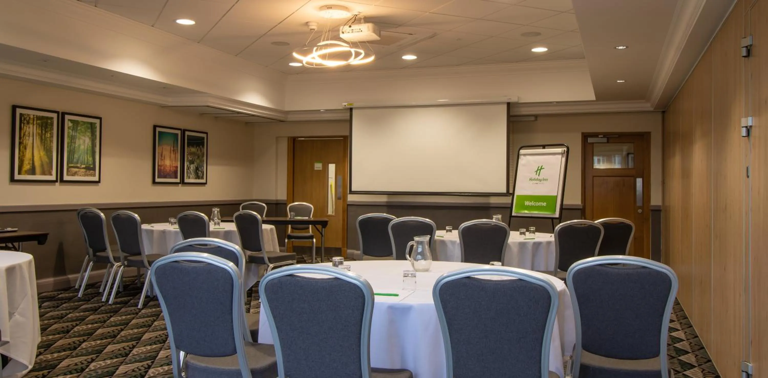 Meeting/conference room in Holiday Inn - Leicester - Wigston by IHG