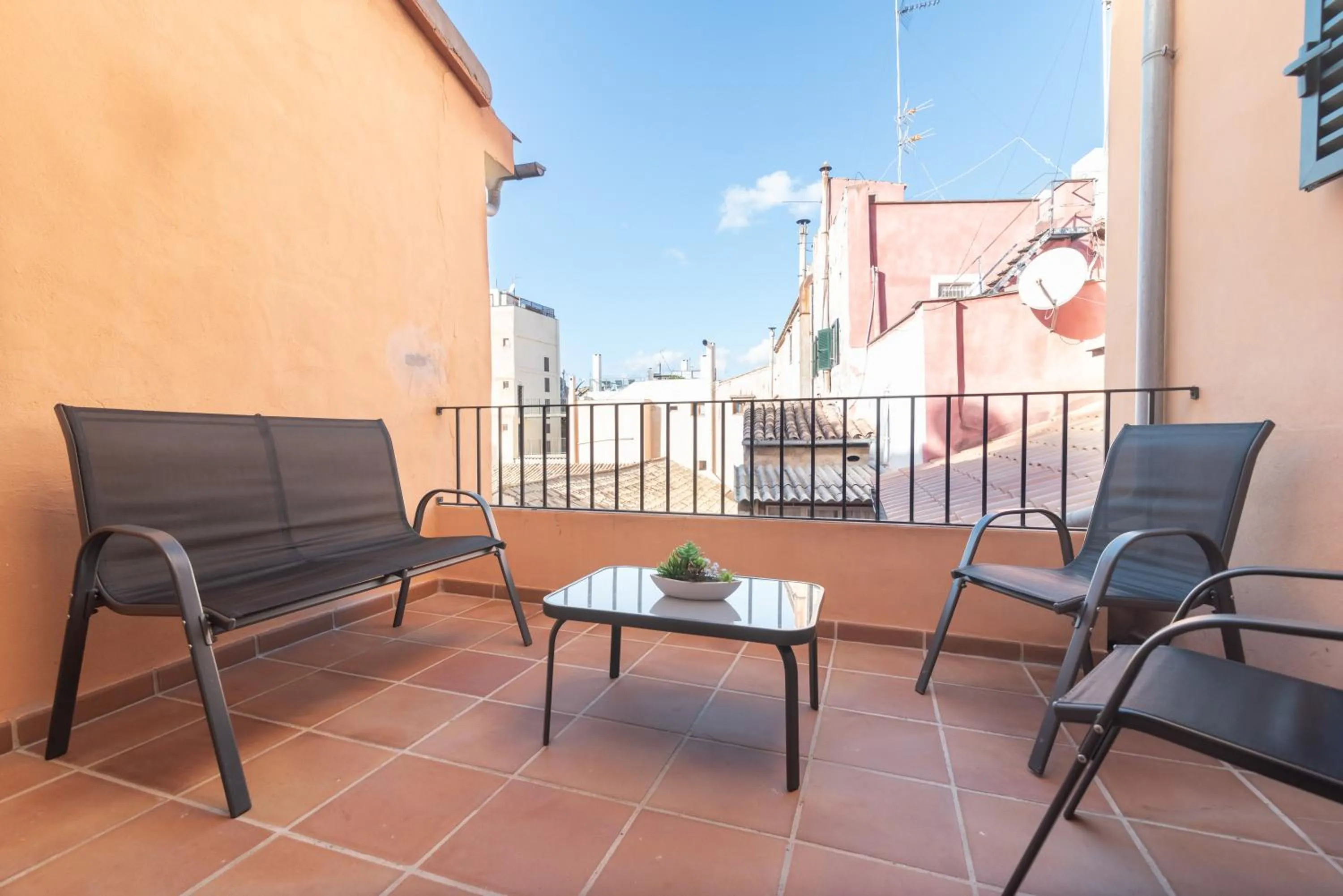 Patio in Borne Suites - Turismo de Interior