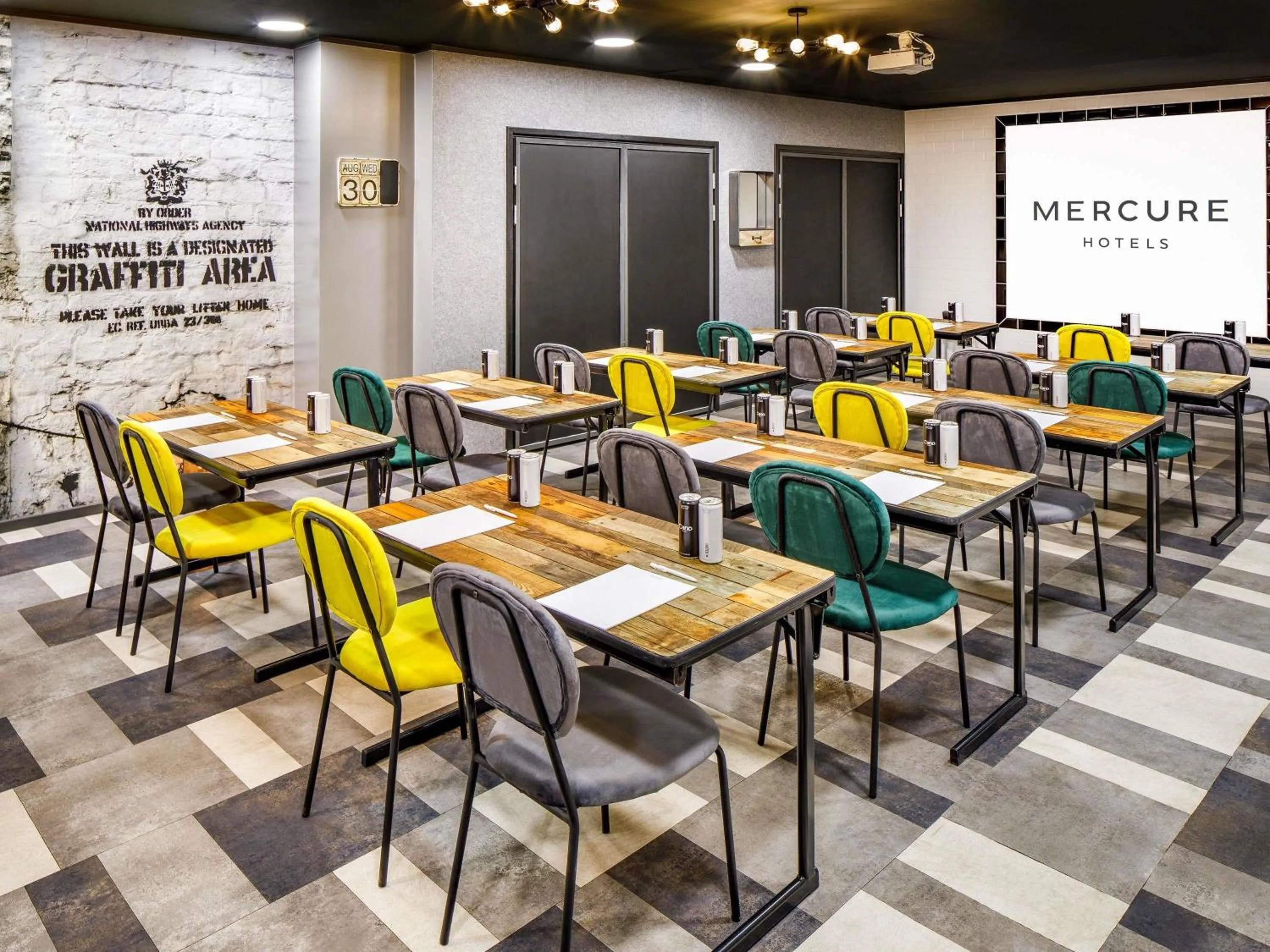 Meeting/conference room in Mercure London Bridge