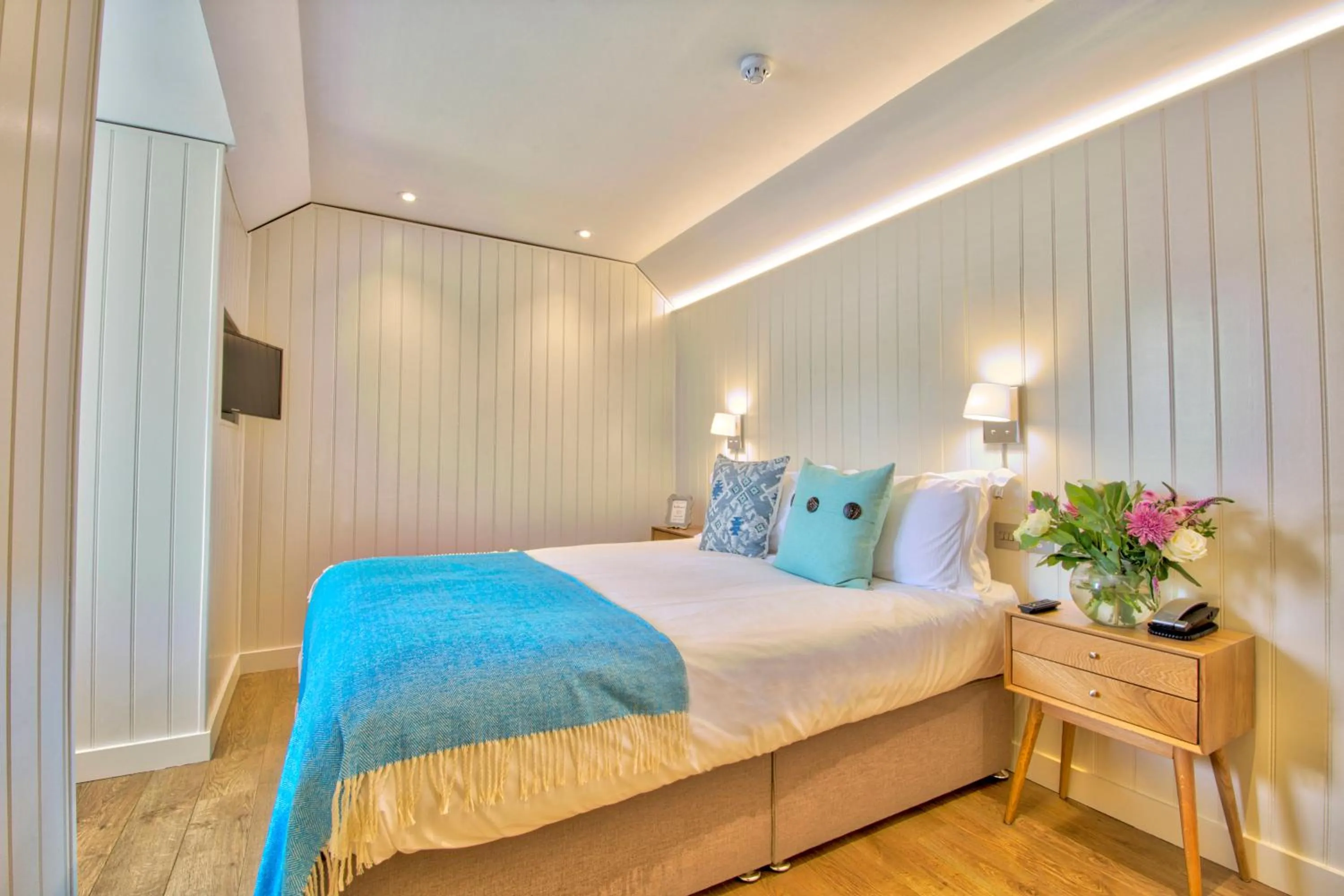 Bedroom, Bed in The Orchid Hotel