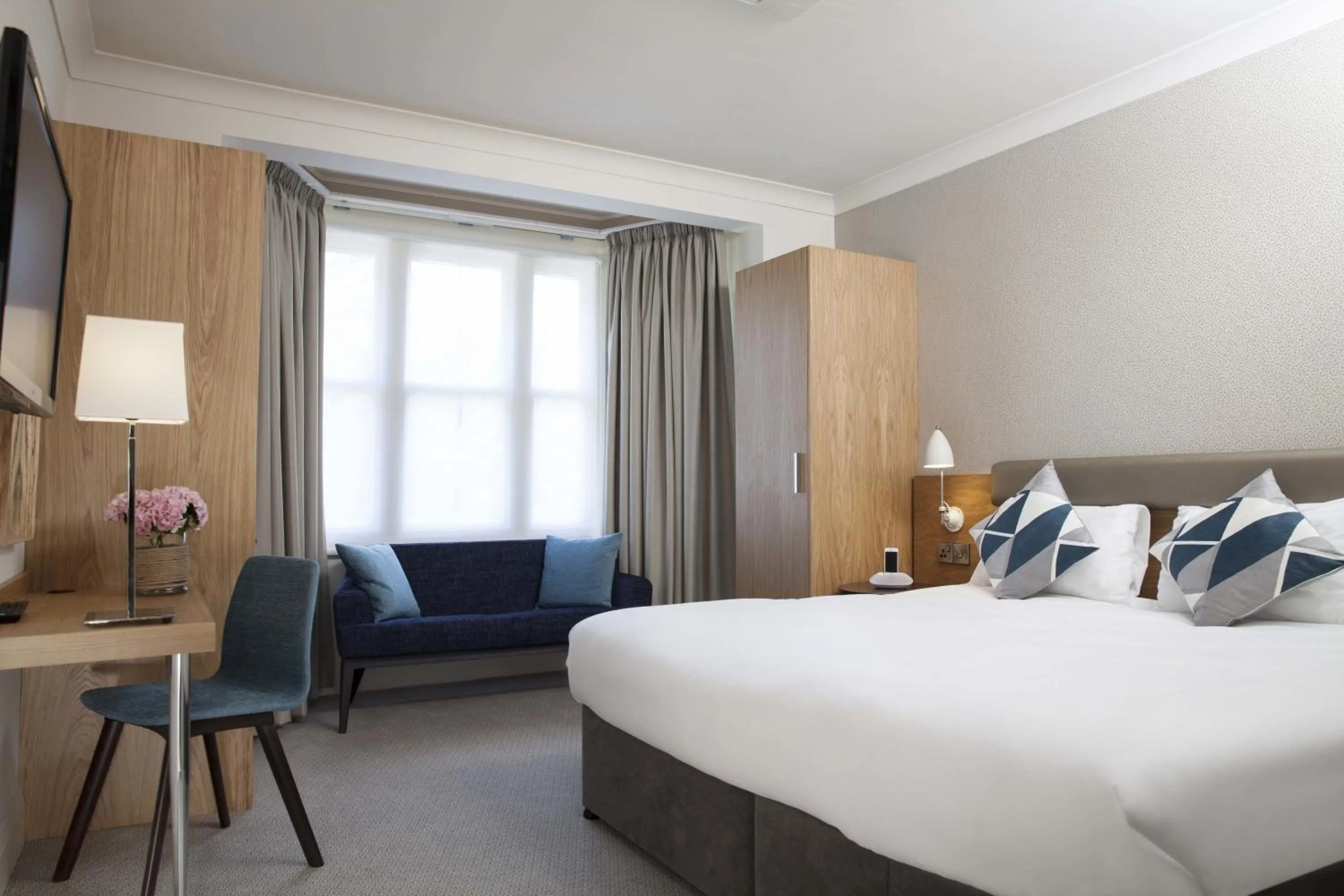 Photo of the whole room, Bed in The Orchid Hotel