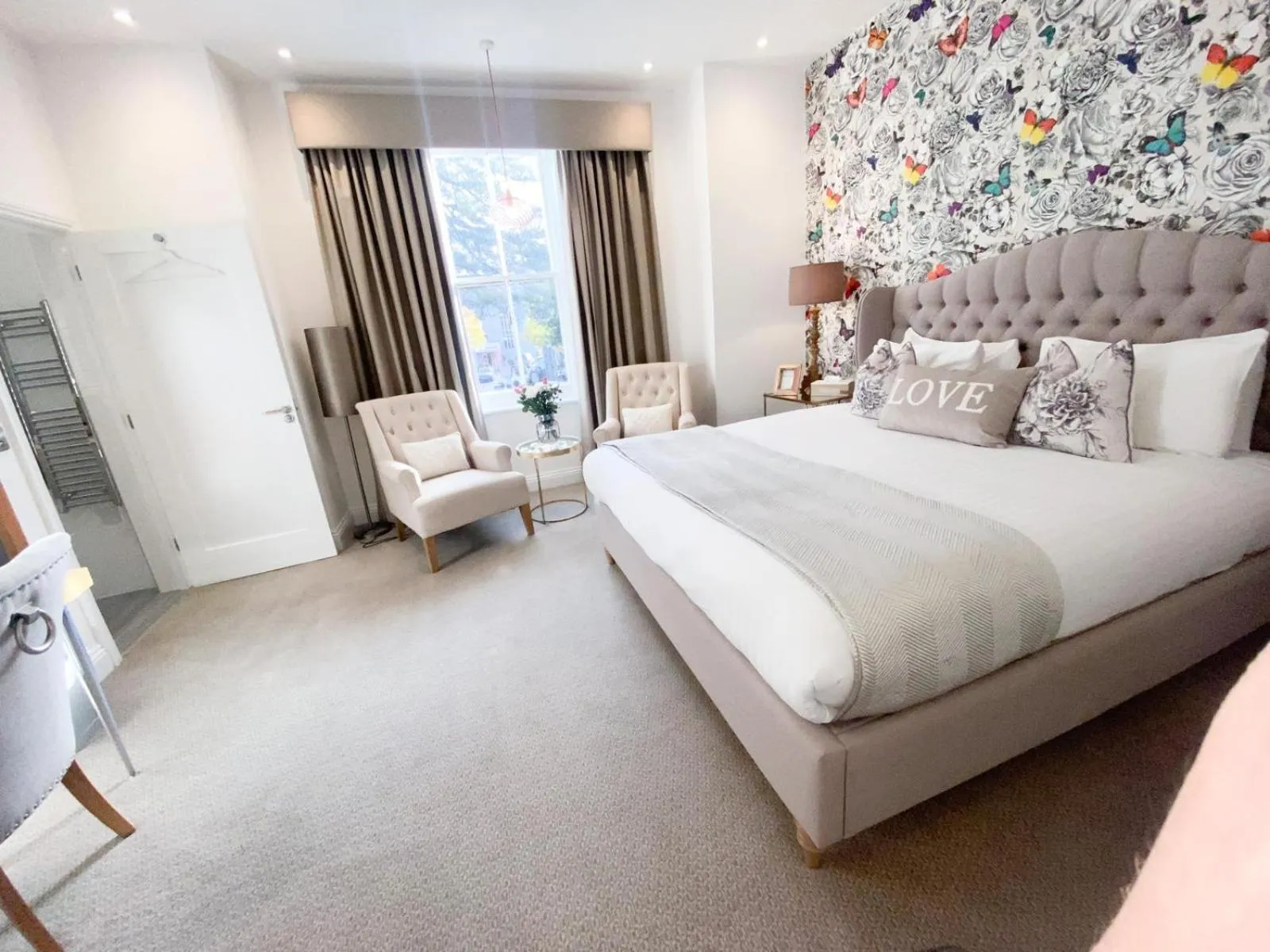 Bedroom, Bed in The Orchid Hotel