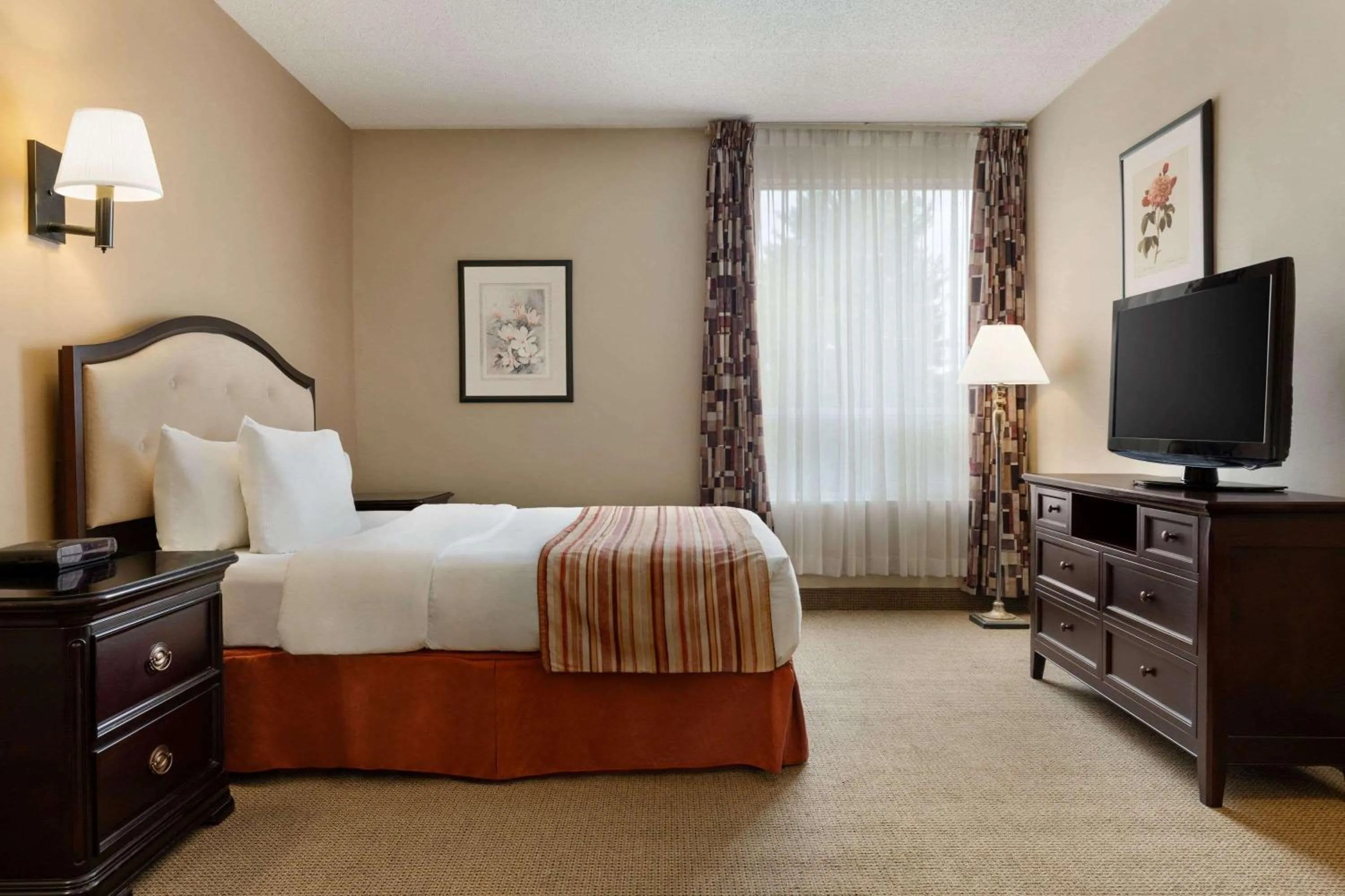 Photo of the whole room, Bed in Ramada by Wyndham Fredericton