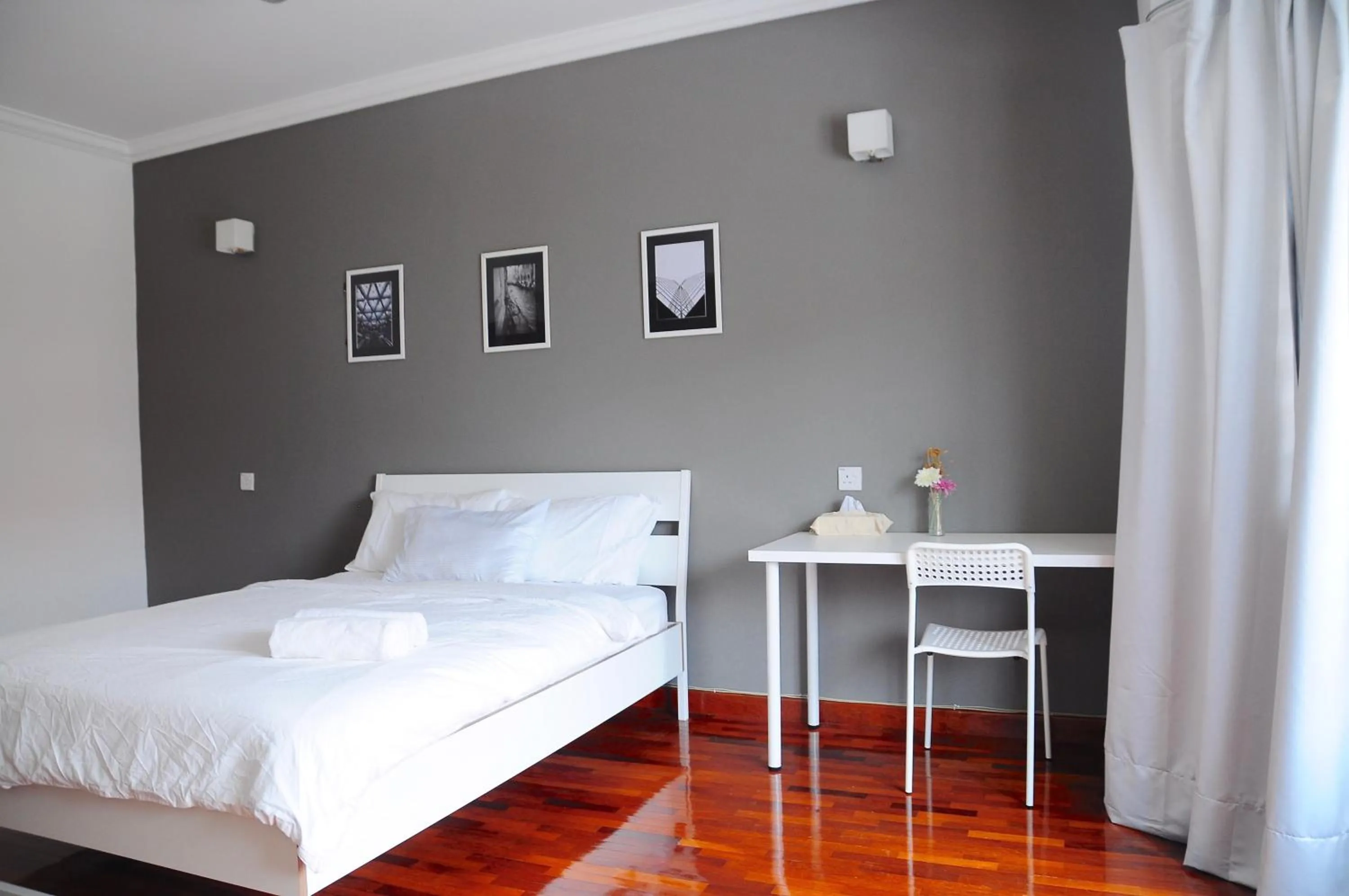 Bedroom, Bed in GRAYHAUS Guest House