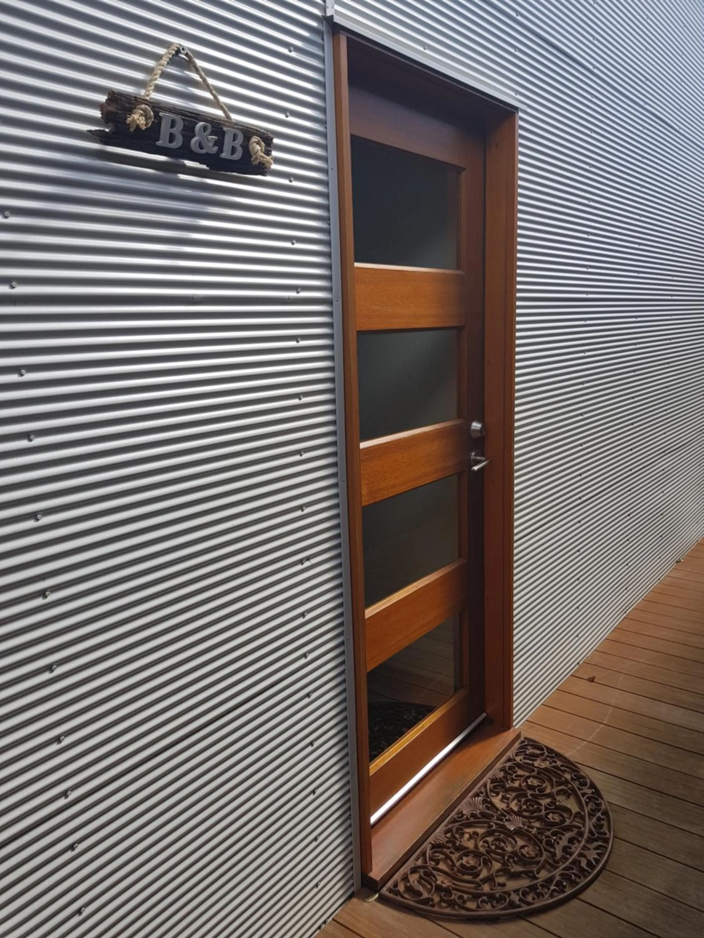 Facade/entrance in Port McCrae