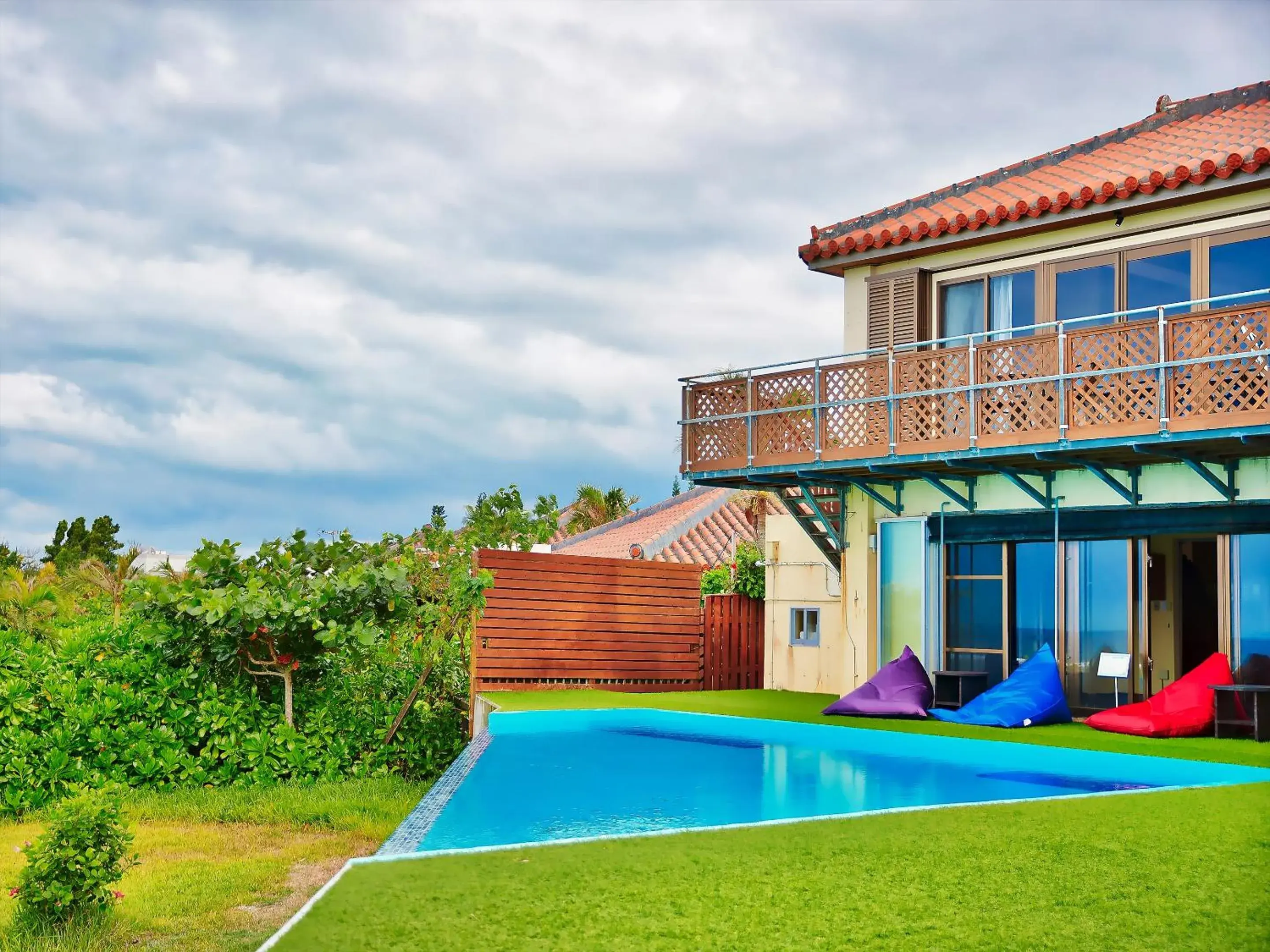 Swimming pool in Nagahama Beach Resort Kanon Swimming pool in Nagahama Beach Resort Kanon