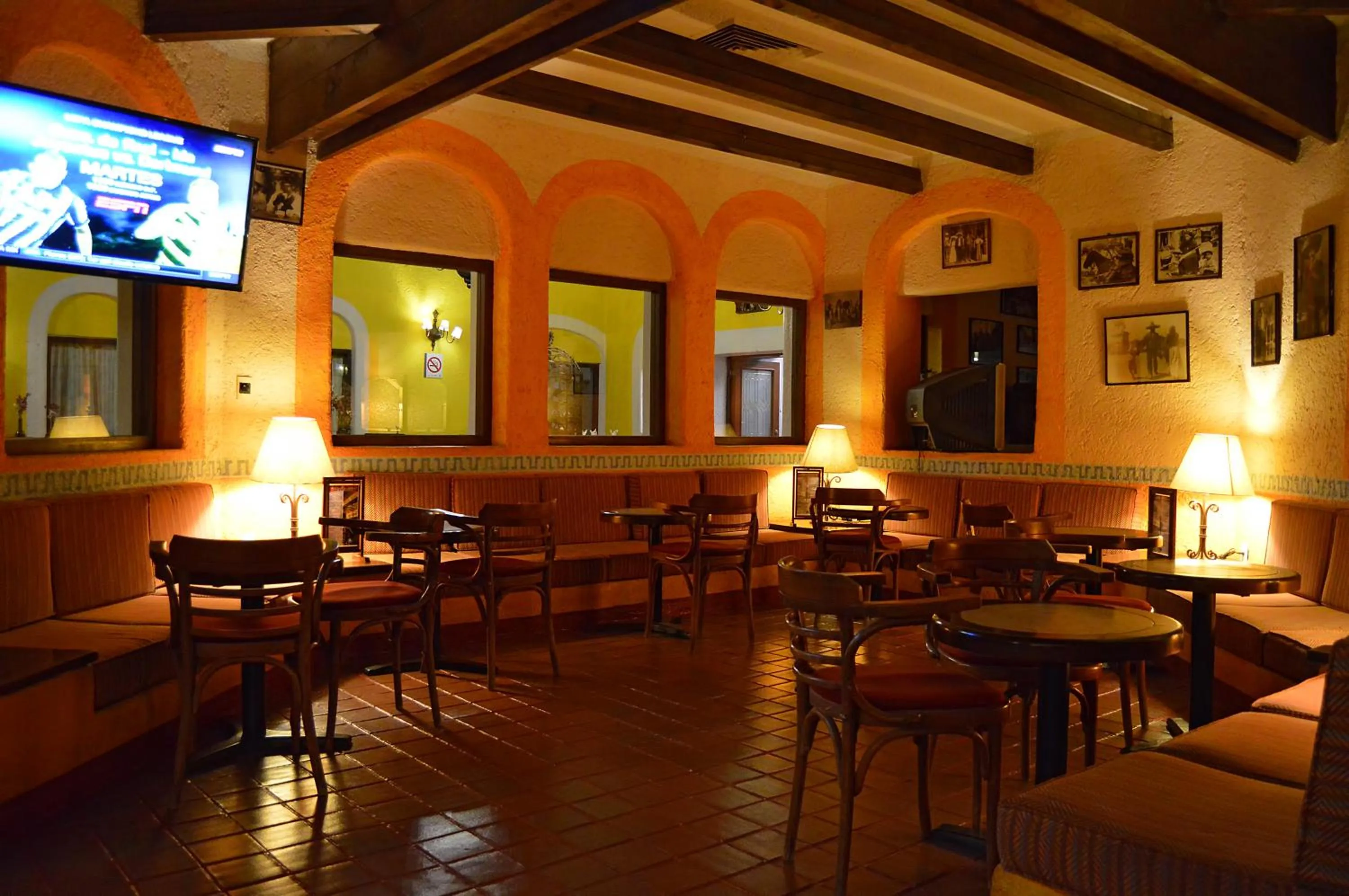 Lounge or bar in Villas Arqueologicas Teotihuacan
