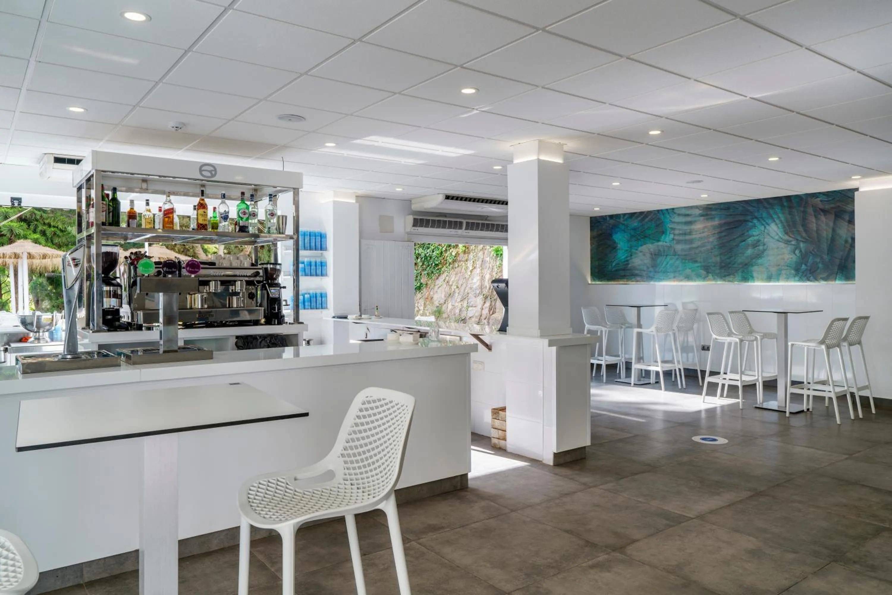Lounge or bar in AluaSun Costa Park