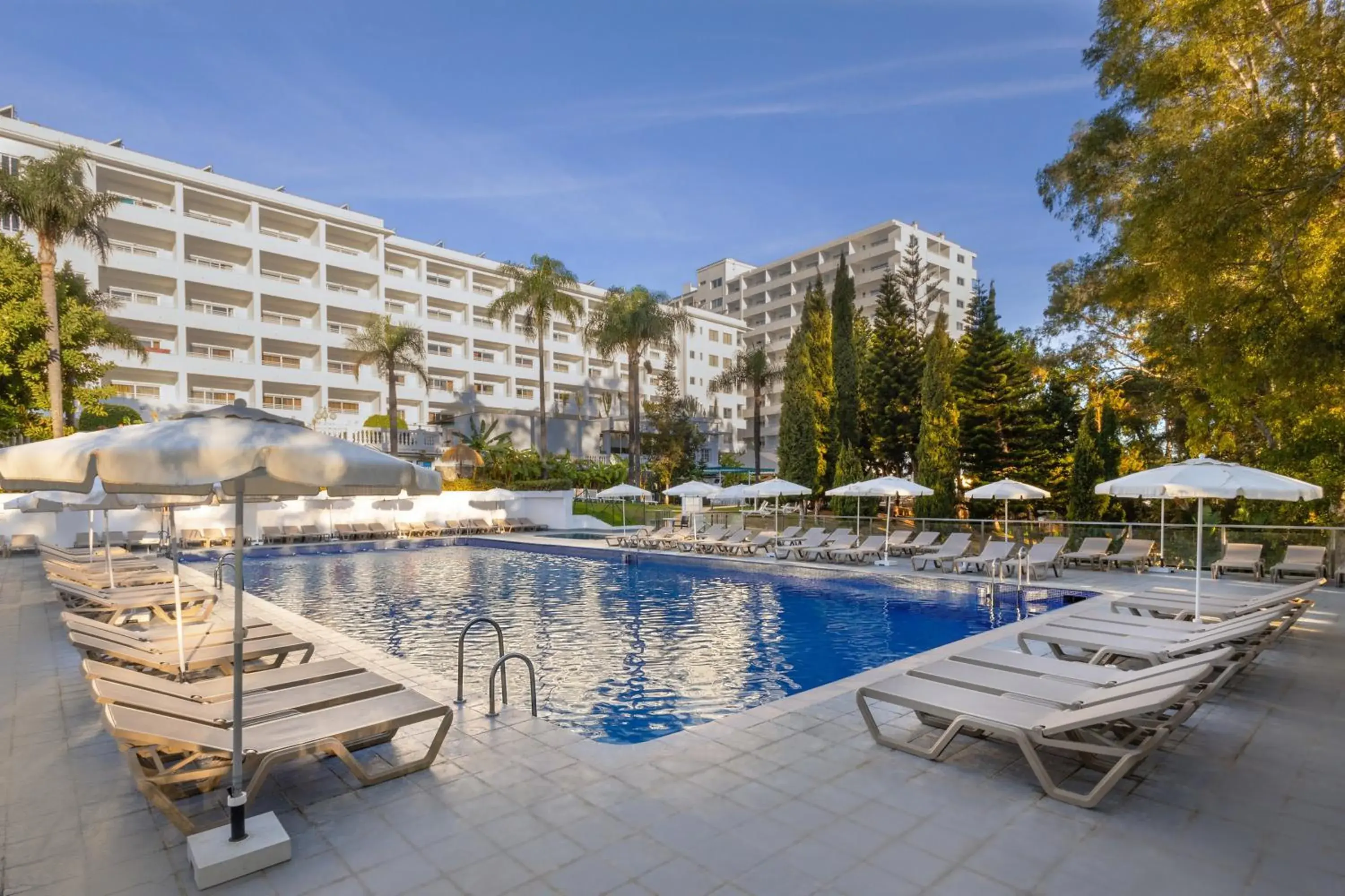 Property building in AluaSun Costa Park Property building in AluaSun Costa Park