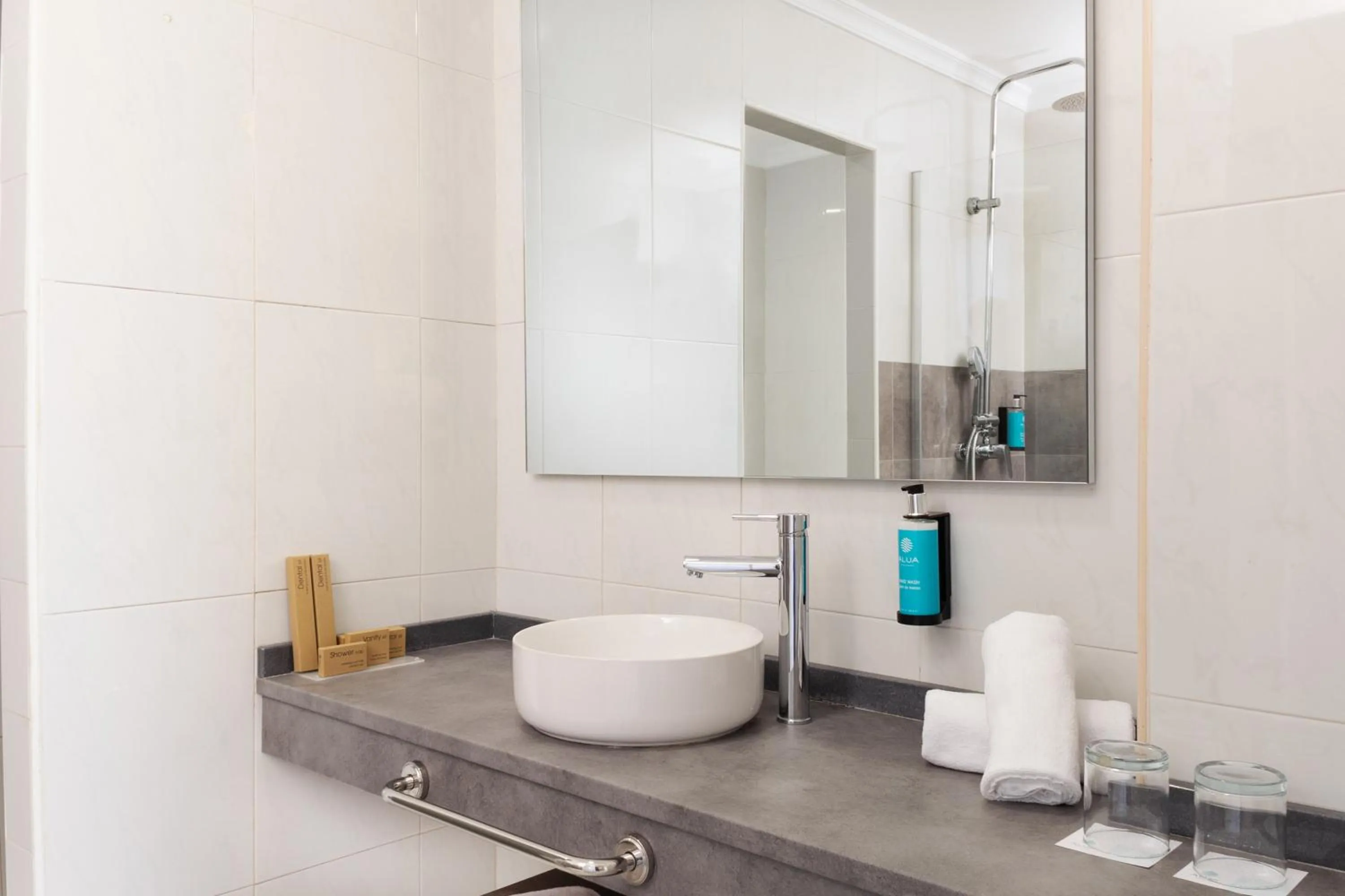 Bathroom in AluaSun Costa Park