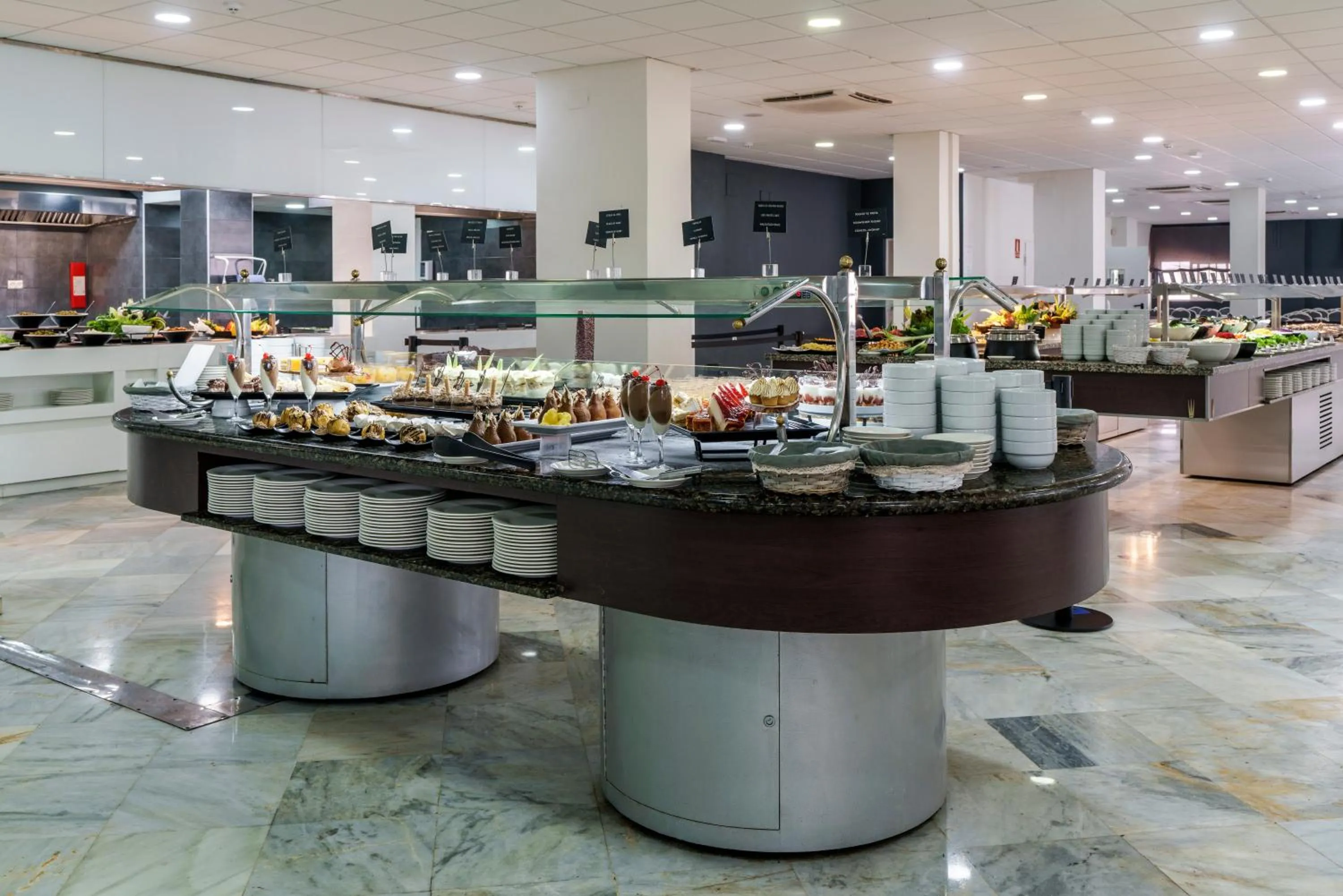 Restaurant/places to eat in AluaSun Costa Park