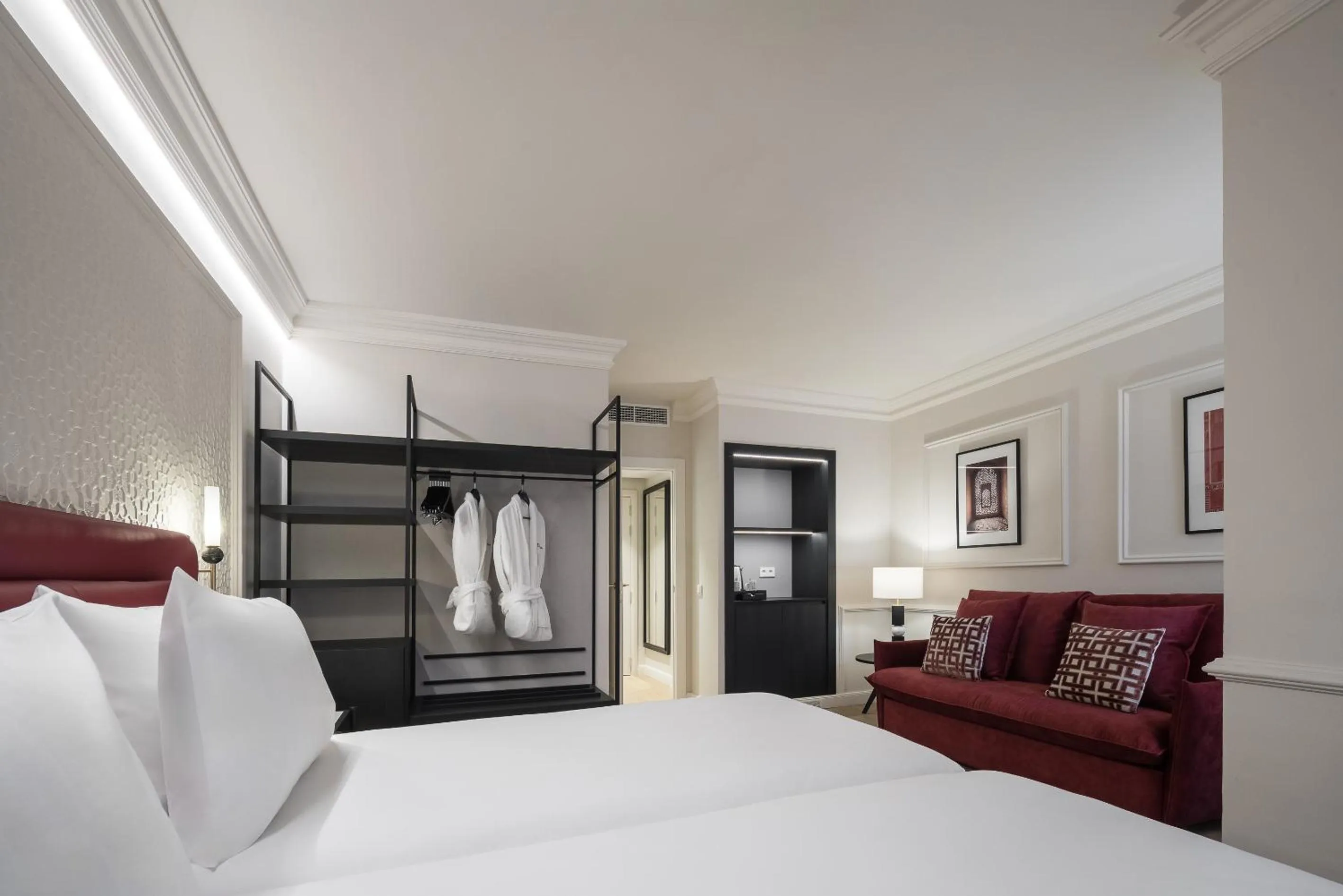 Bed in Eurostars San Antón