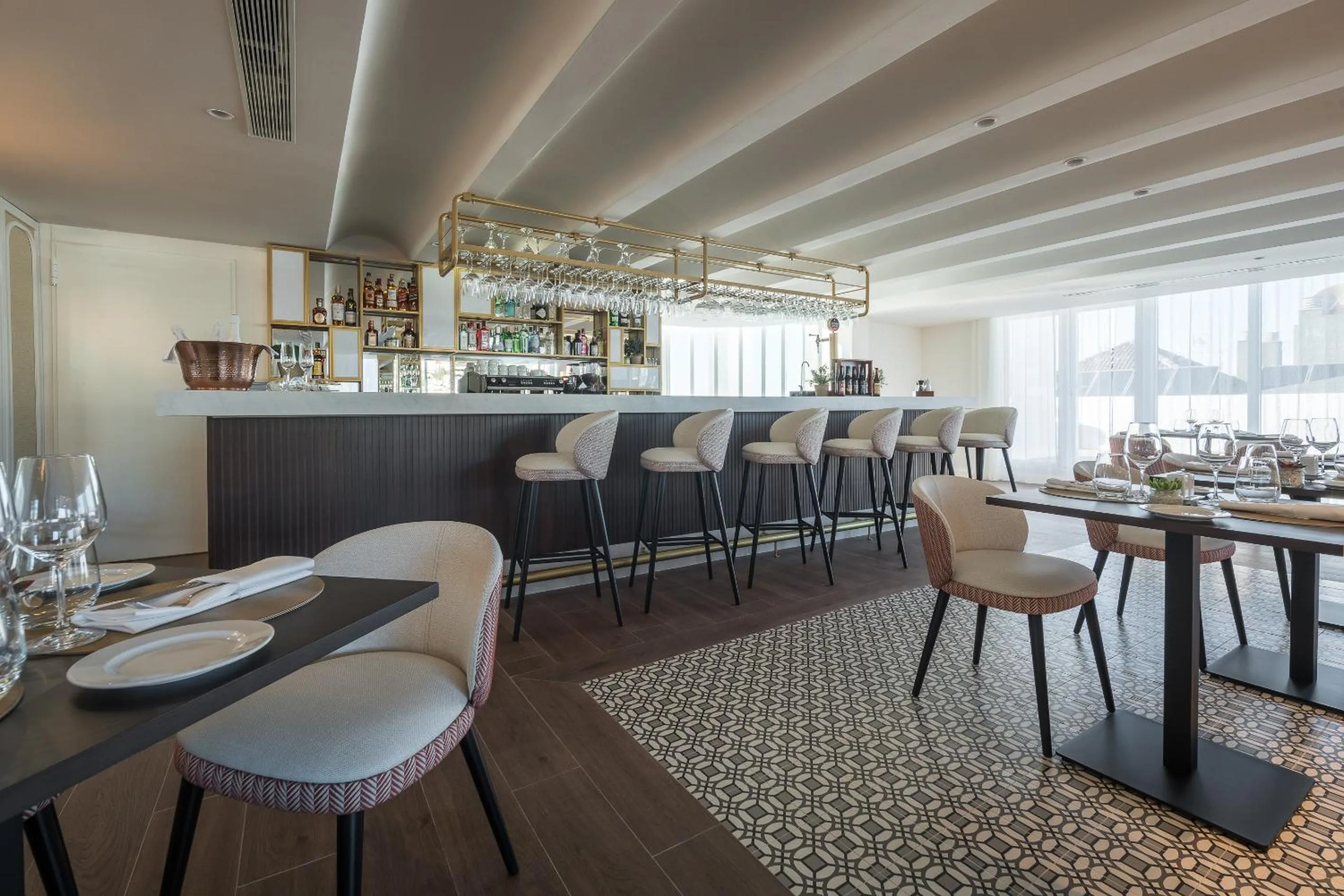 Restaurant/places to eat in Eurostars San Antón