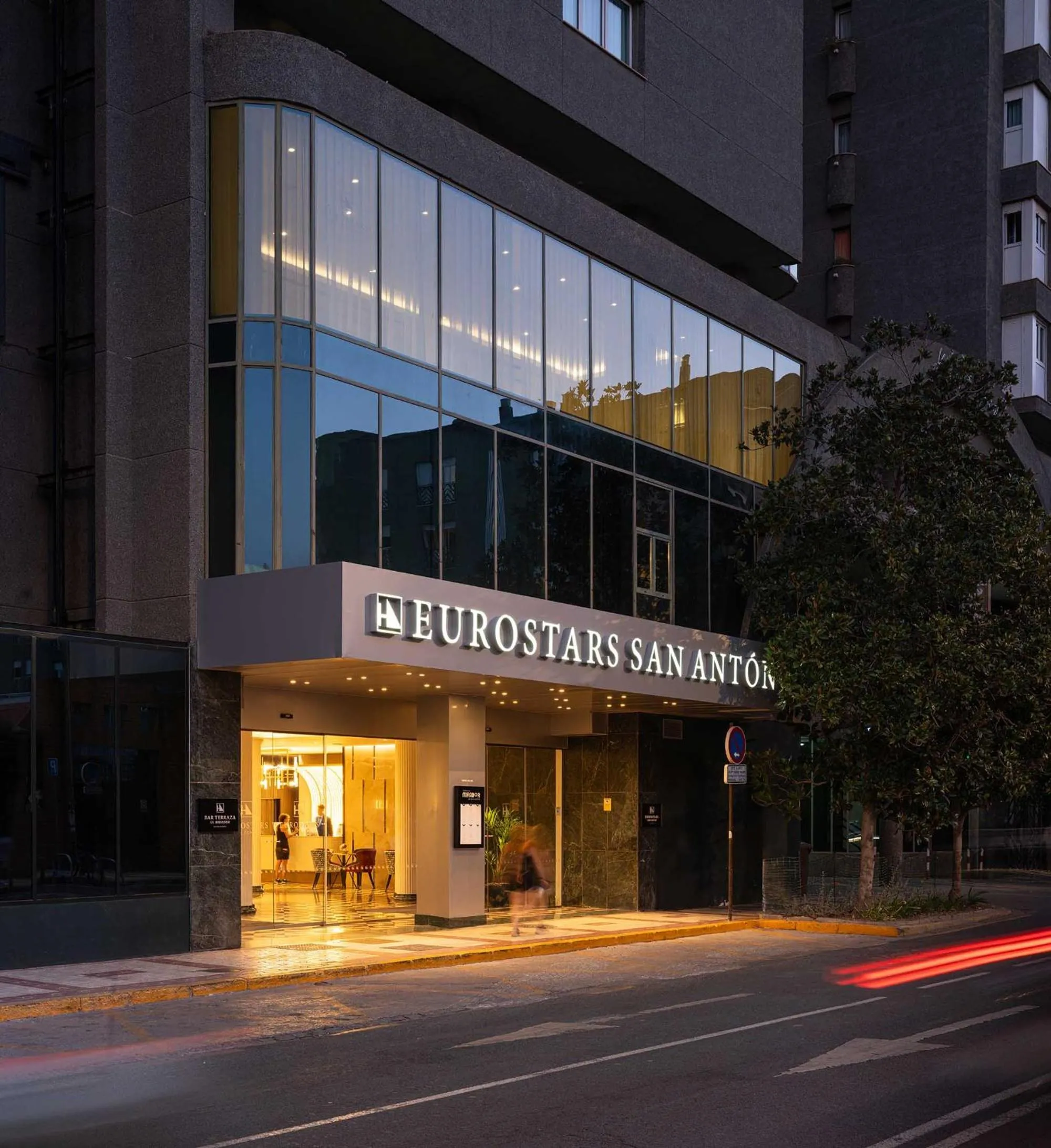 Facade/entrance in Eurostars San Antón