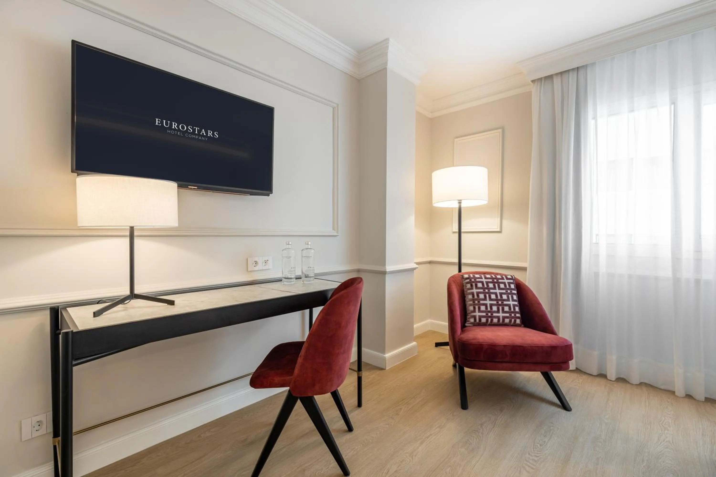 TV and multimedia in Eurostars San Antón