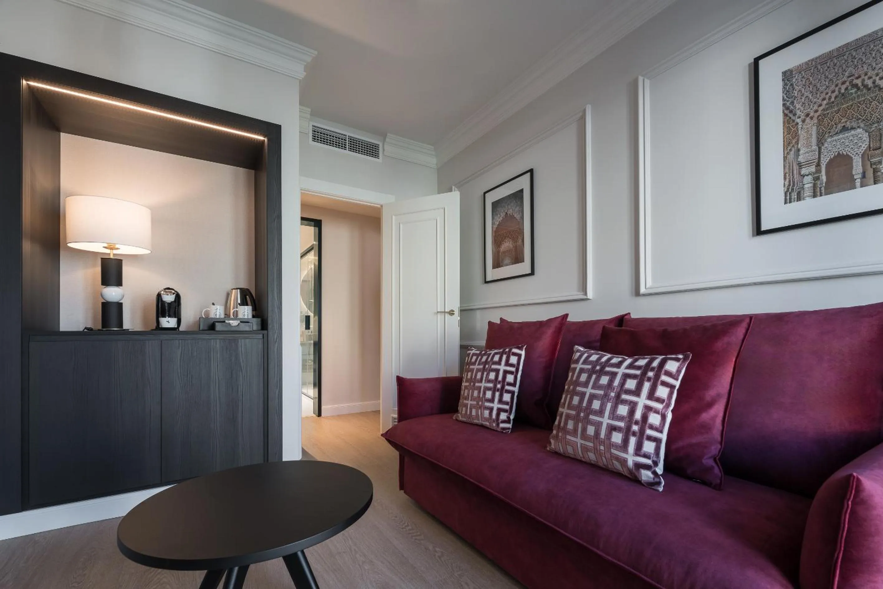 Living room in Eurostars San Antón