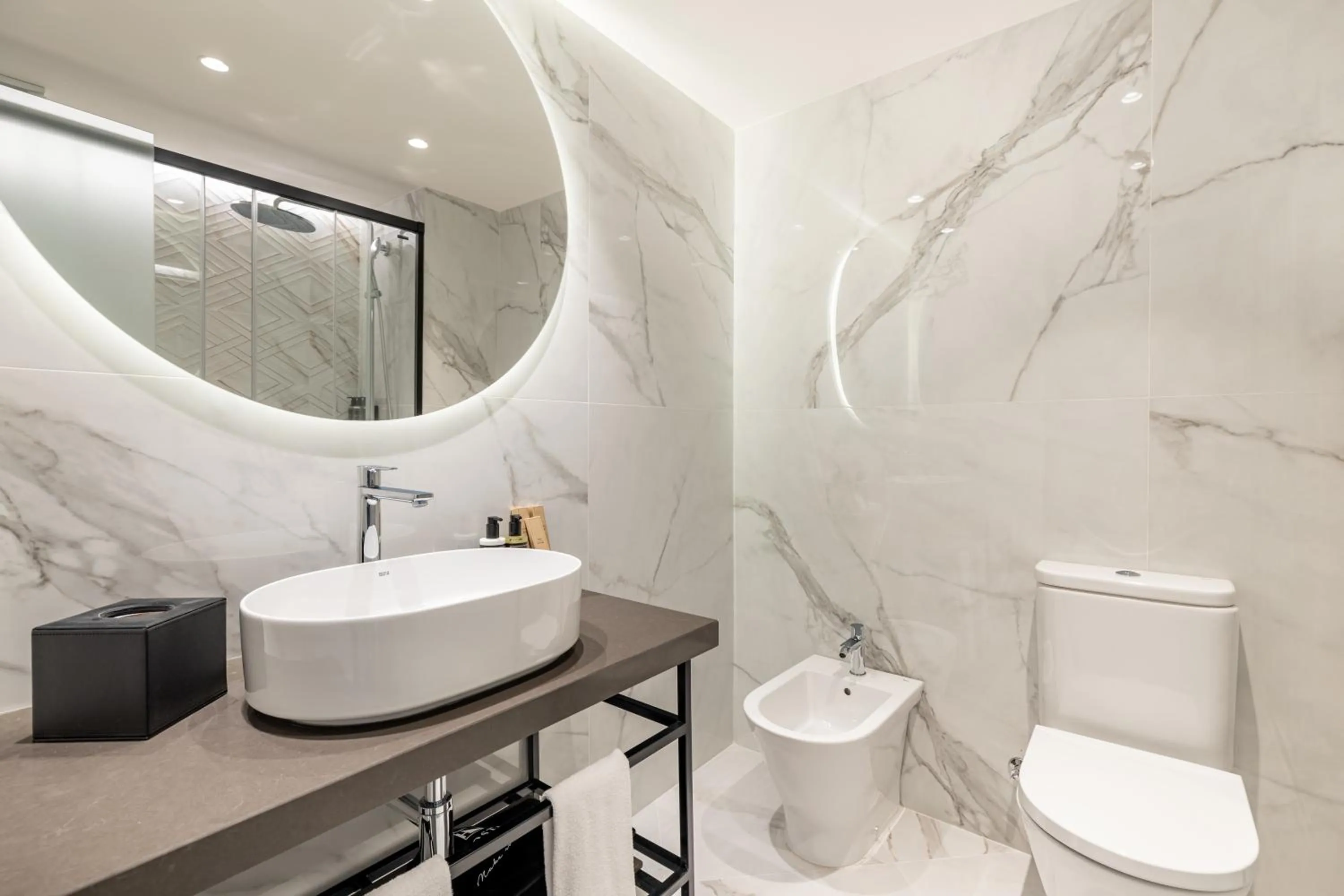 Shower in Eurostars San Antón