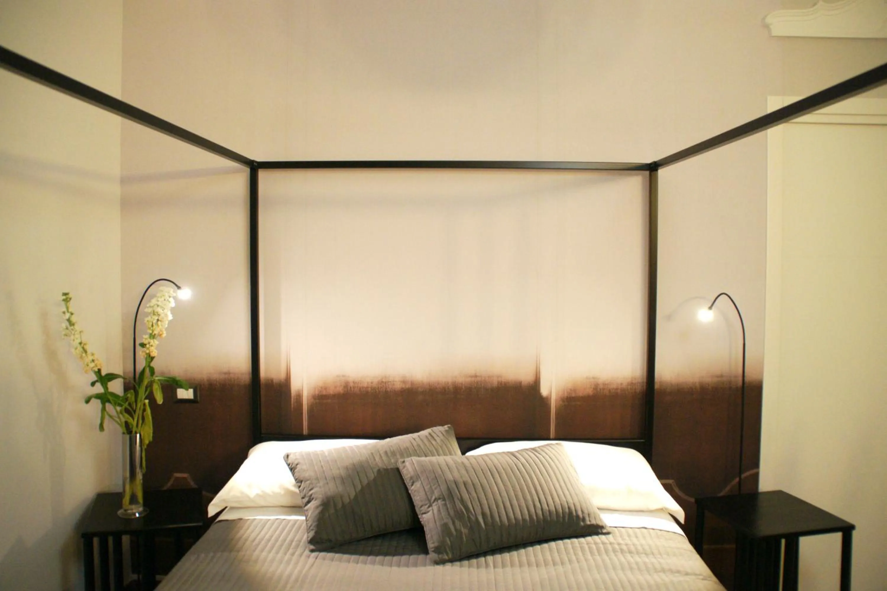 Photo of the whole room, Bed in Limoncello Rooms