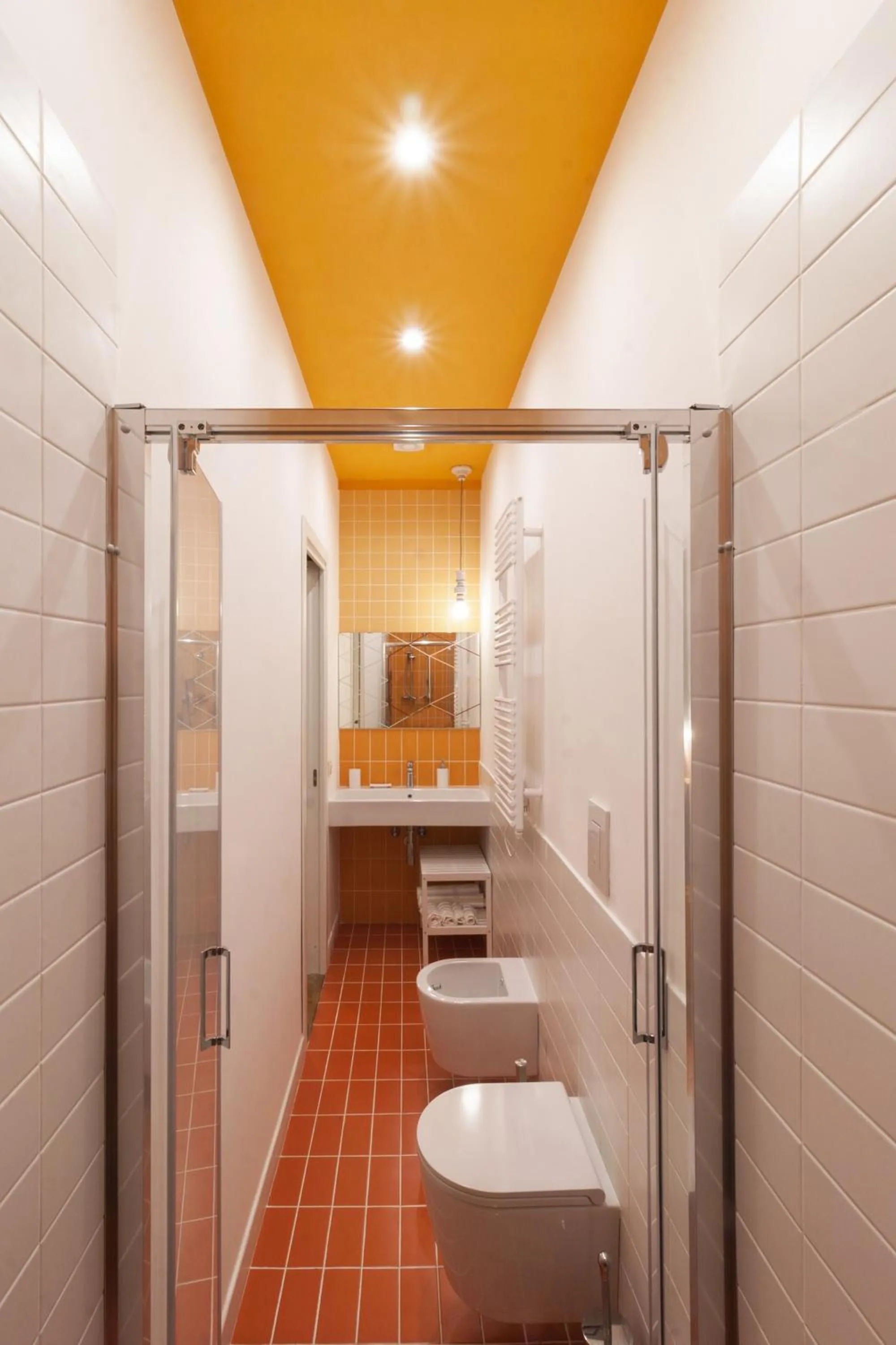 Bathroom in Limoncello Rooms