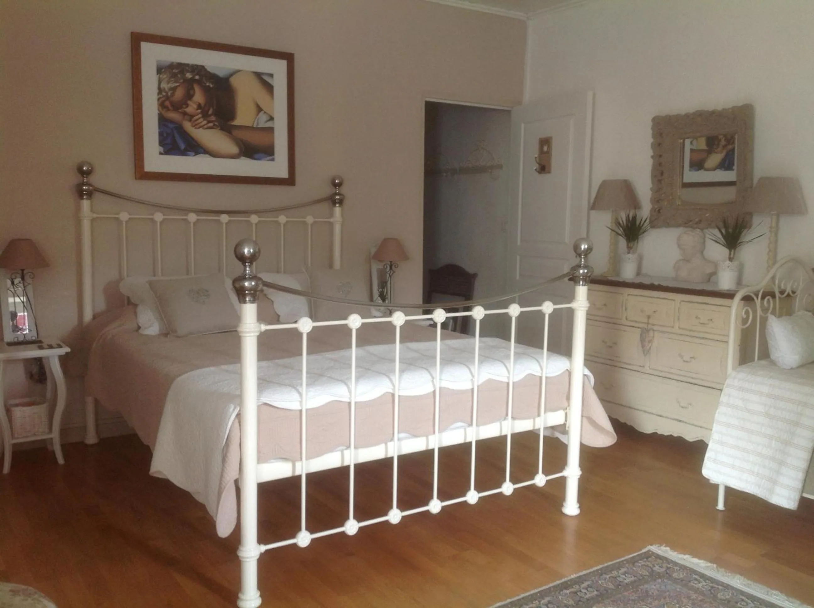 Bed in Le petit Figuier
