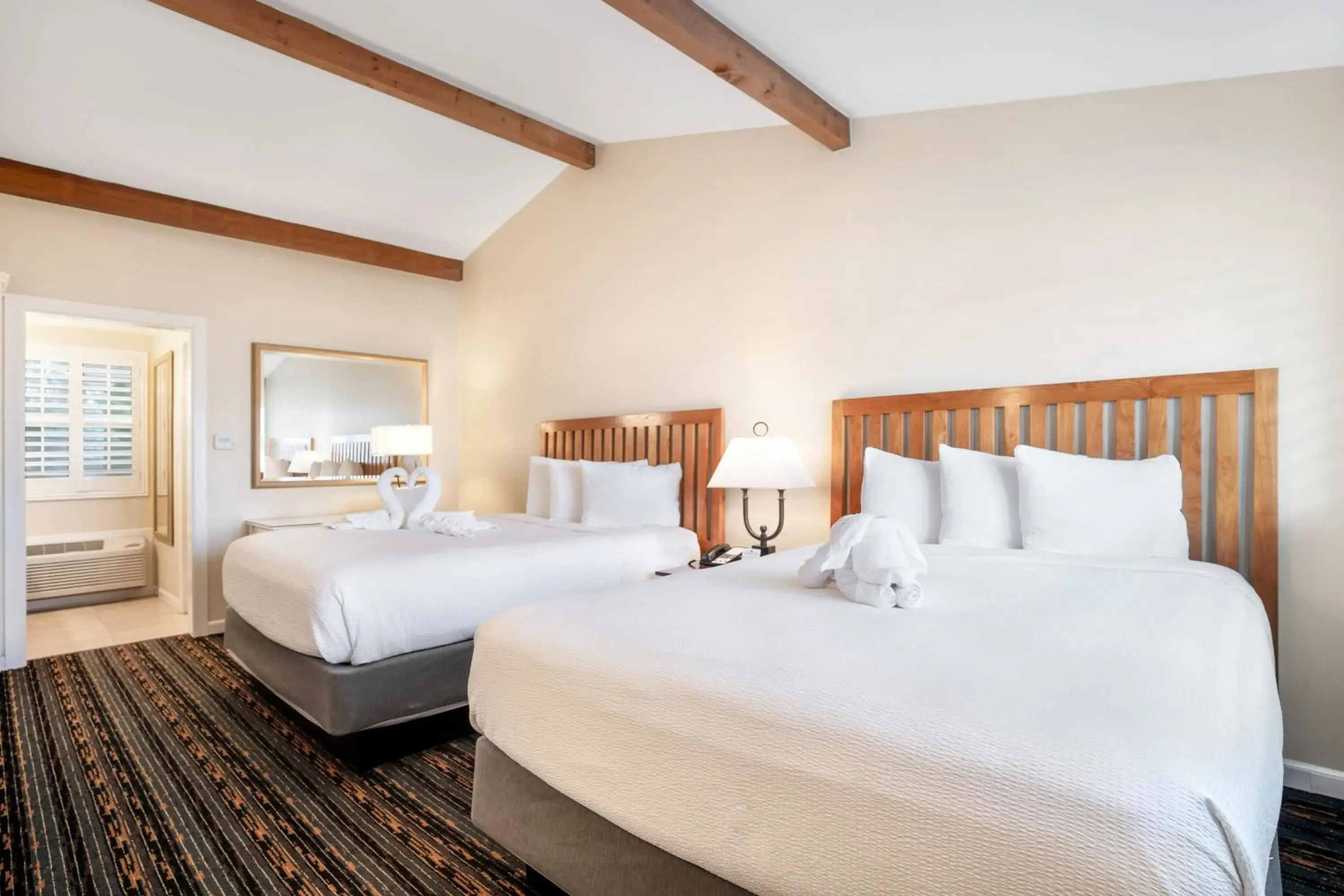 Bed in The Dana on Mission Bay Bed in The Dana on Mission Bay