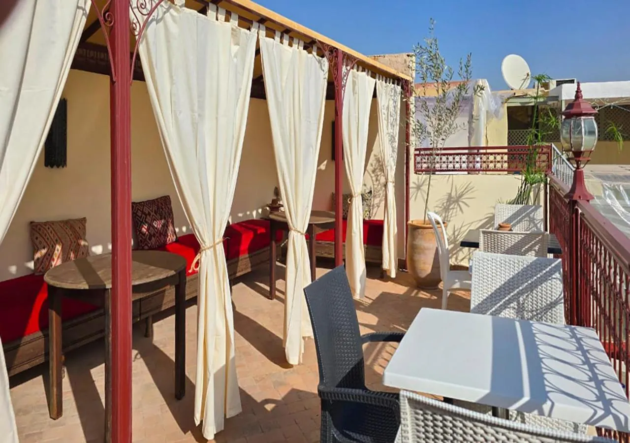 Property building in Dar Le 44