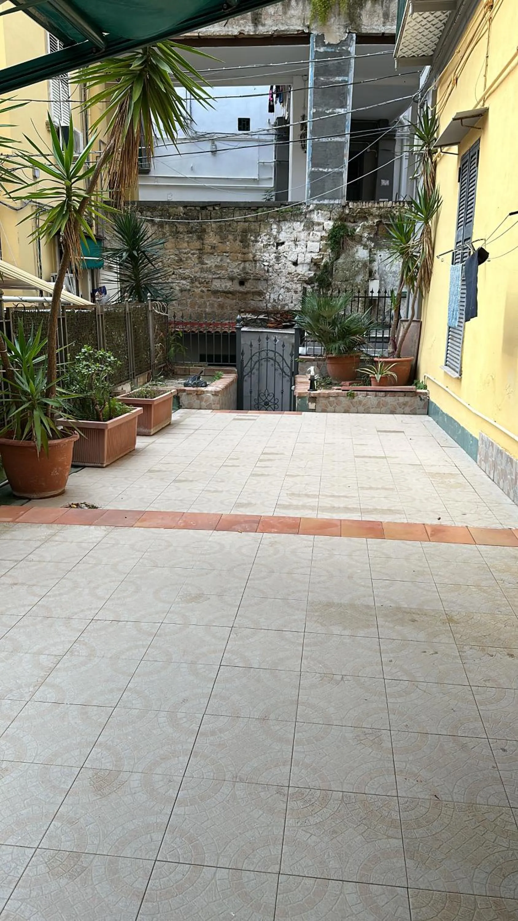 Balcony/Terrace in La Scalinata di Chiaia