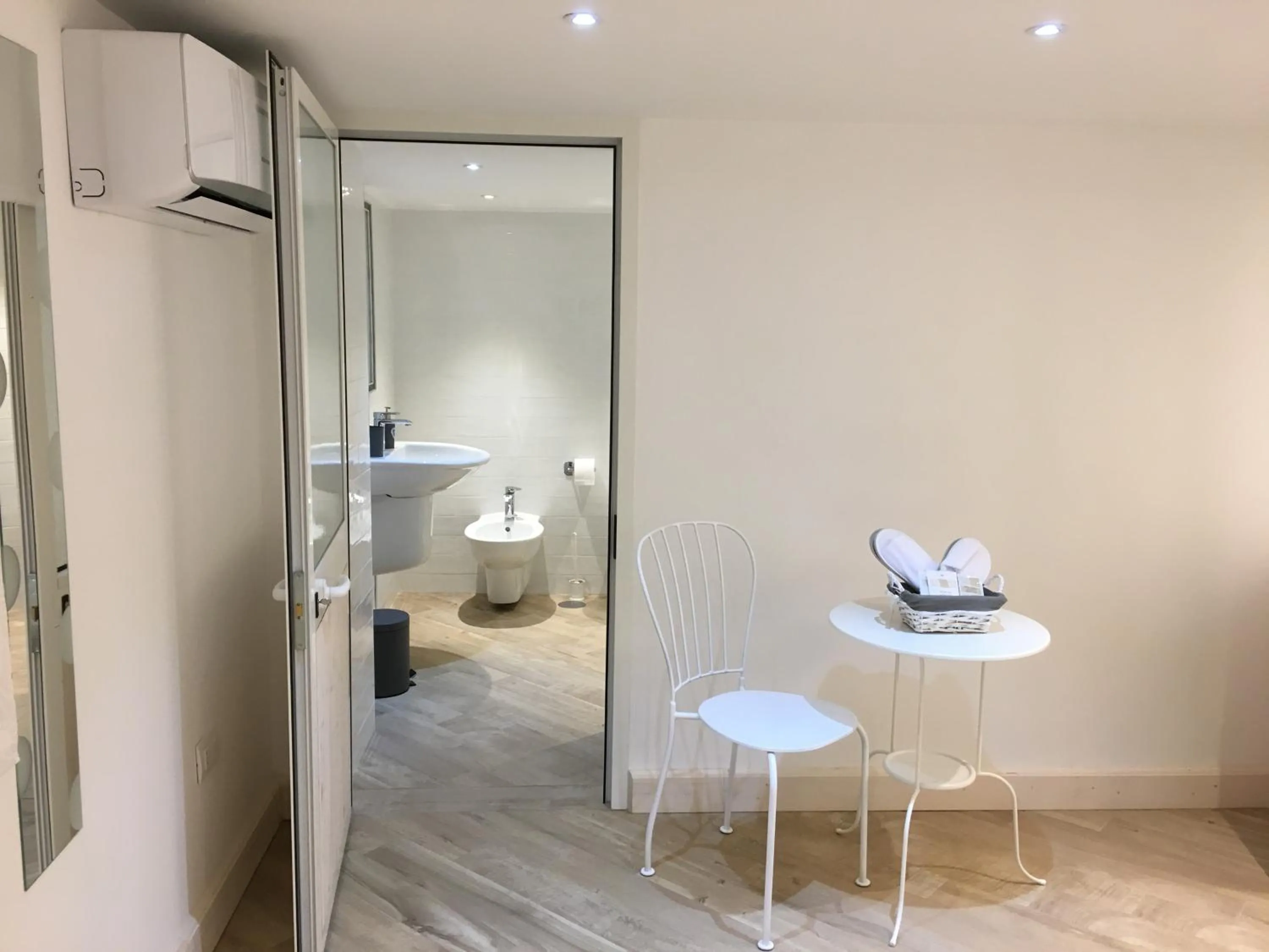 Bathroom in La Scalinata di Chiaia