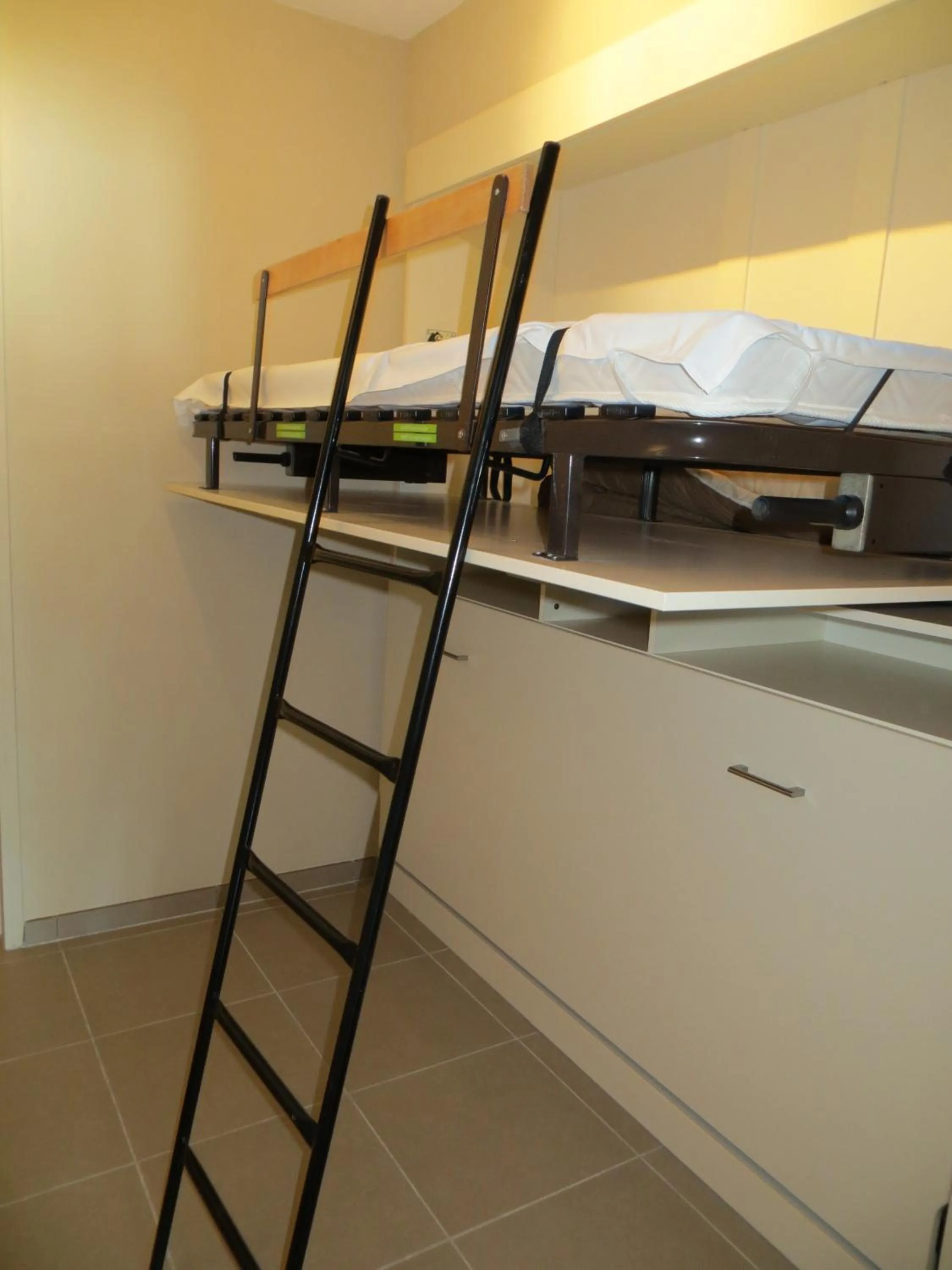 bunk bed, Bed in Apartment Lilyta
