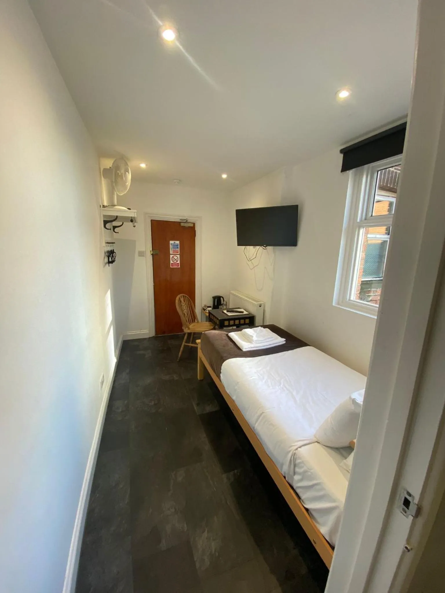 Lady Hamilton Inn
