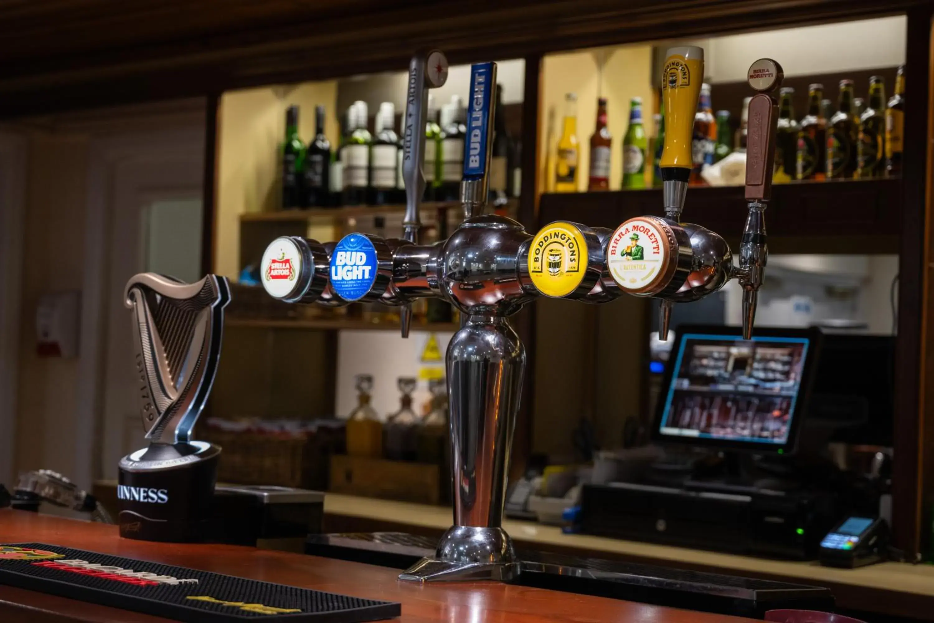 Lounge or bar in Pennine Manor Hotel Lounge or bar in Pennine Manor Hotel