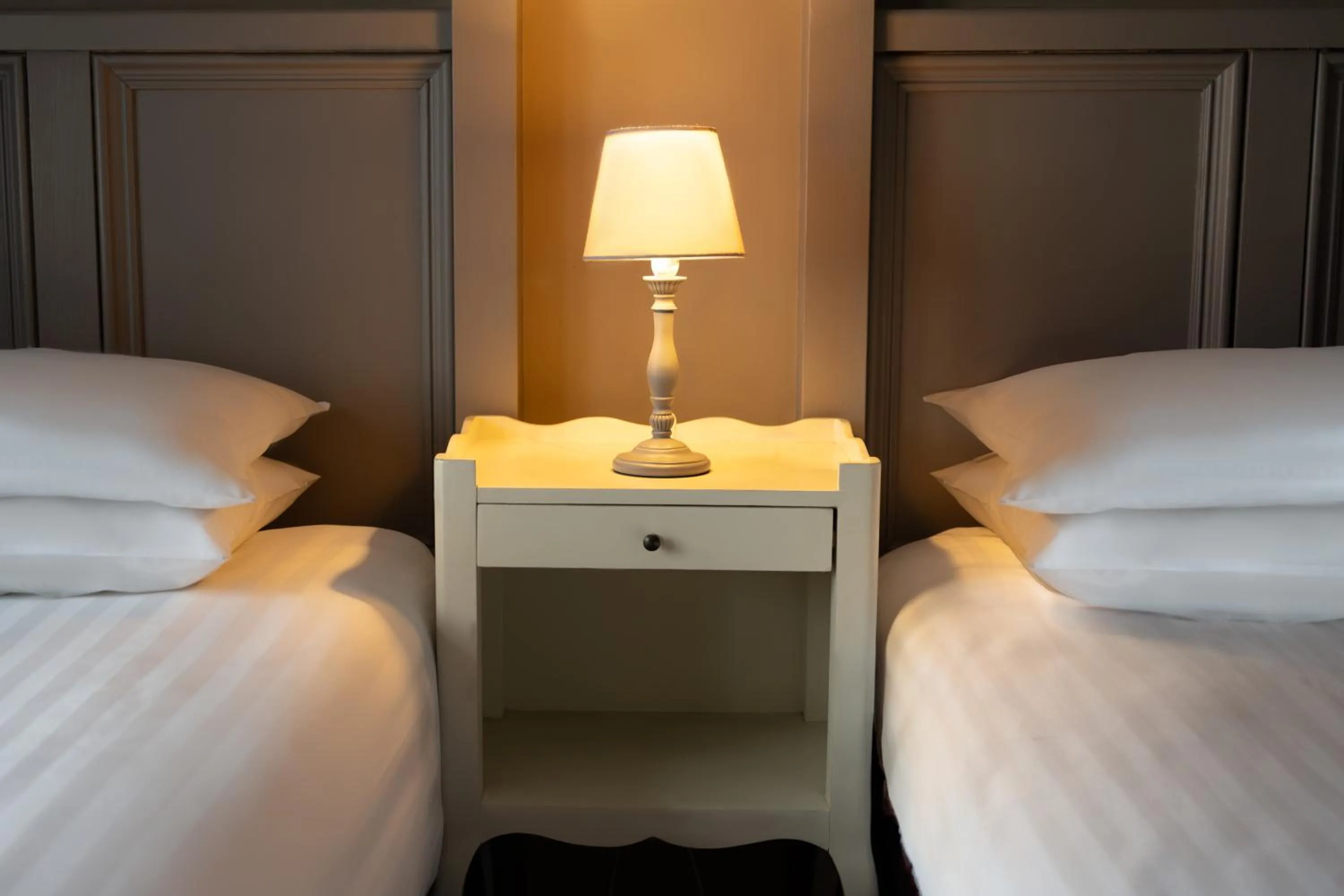 Bed in Pennine Manor Hotel