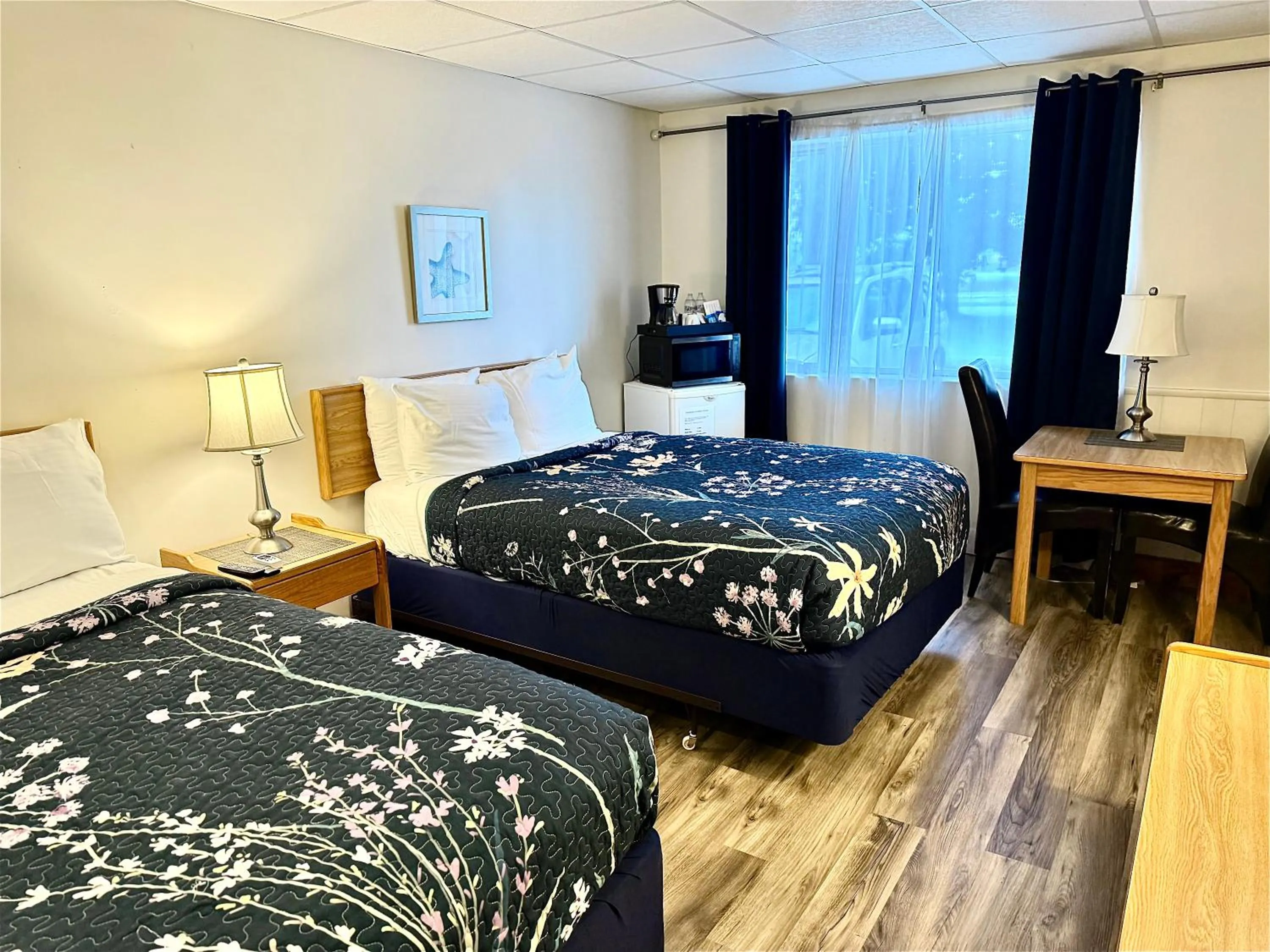 Bedroom, Bed in Skaneateles Inn on 20