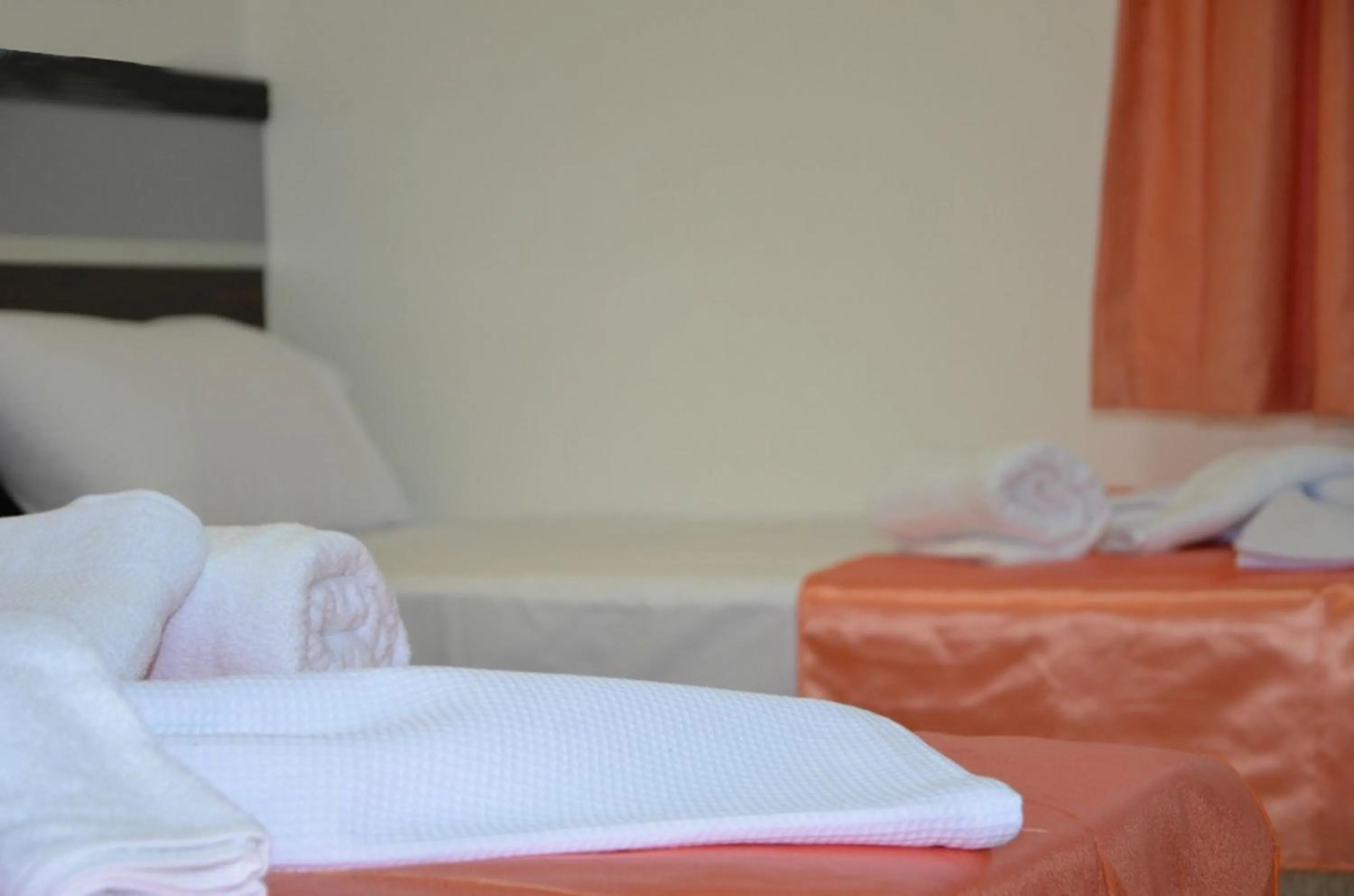 Photo of the whole room, Bed in Ören Konak Otel