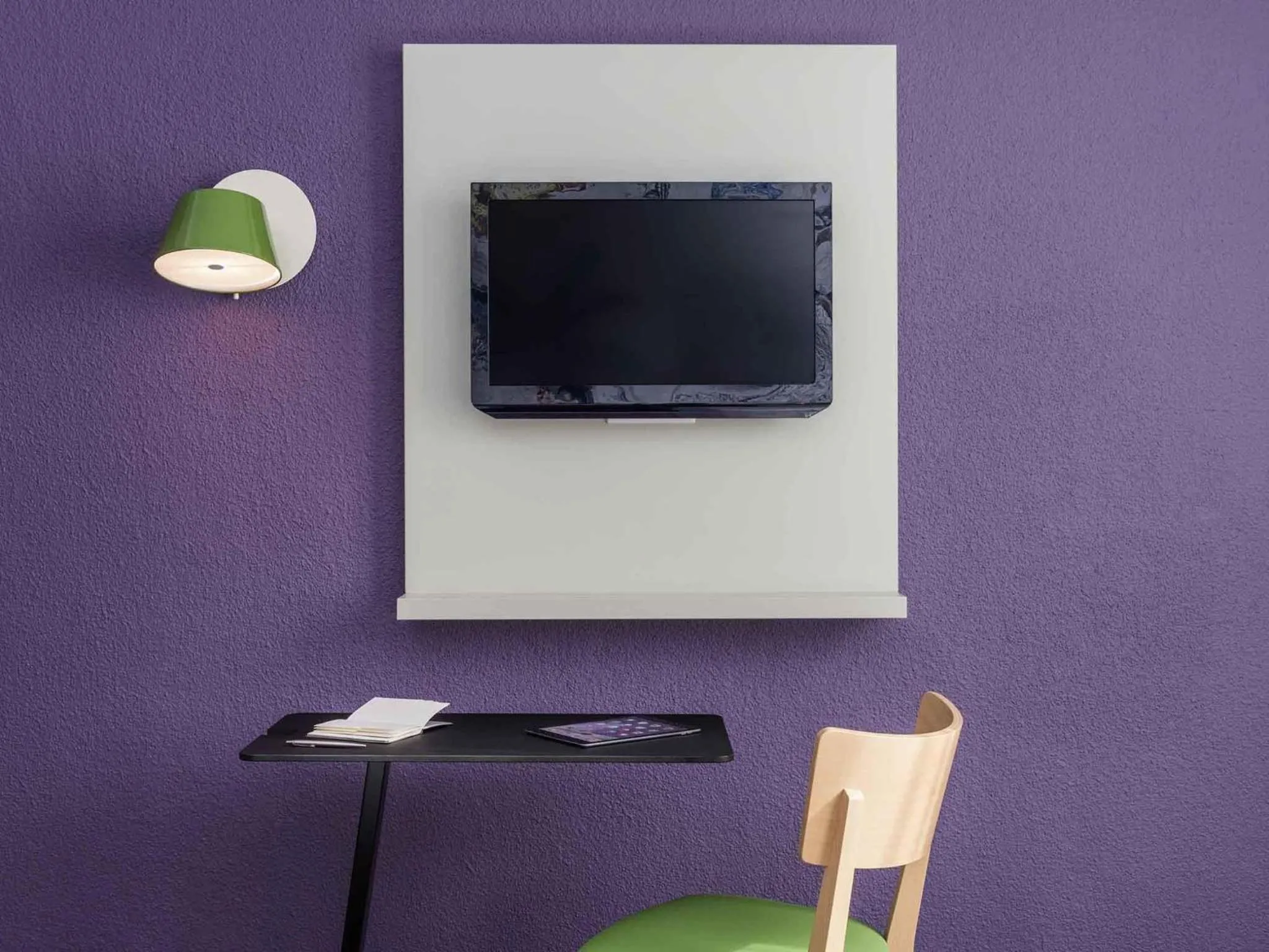 Bedroom in ibis Styles Paris Boulogne Marcel Sembat