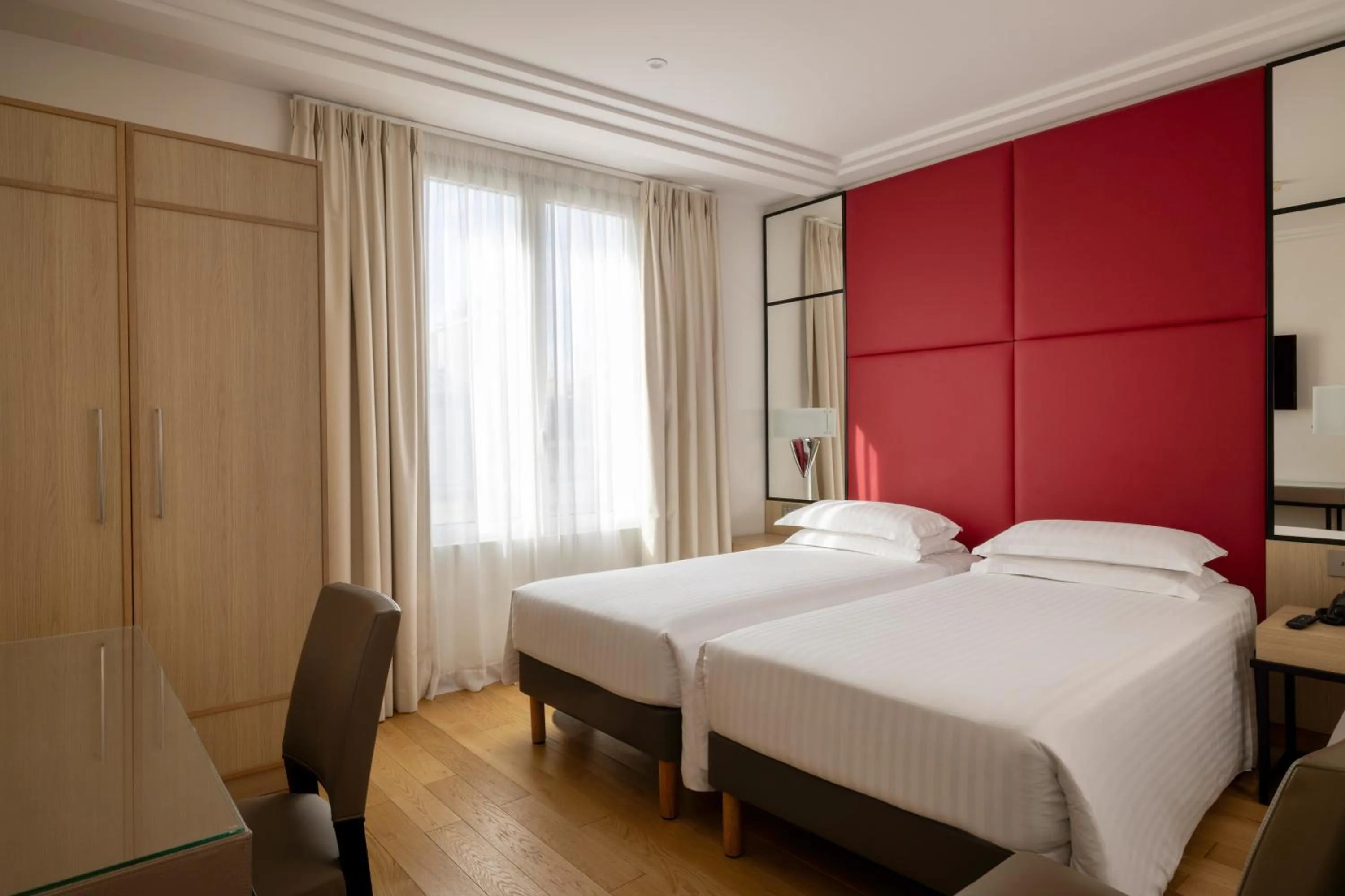 Bedroom, Bed in Hôtel De Castiglione