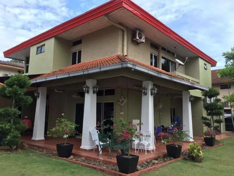 CasaPelindung Guesthouse CasaPelindung Guesthouse
