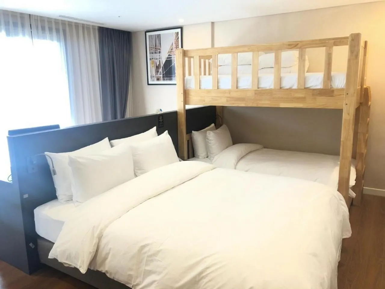 bunk bed, Bed in Arban City Hotel