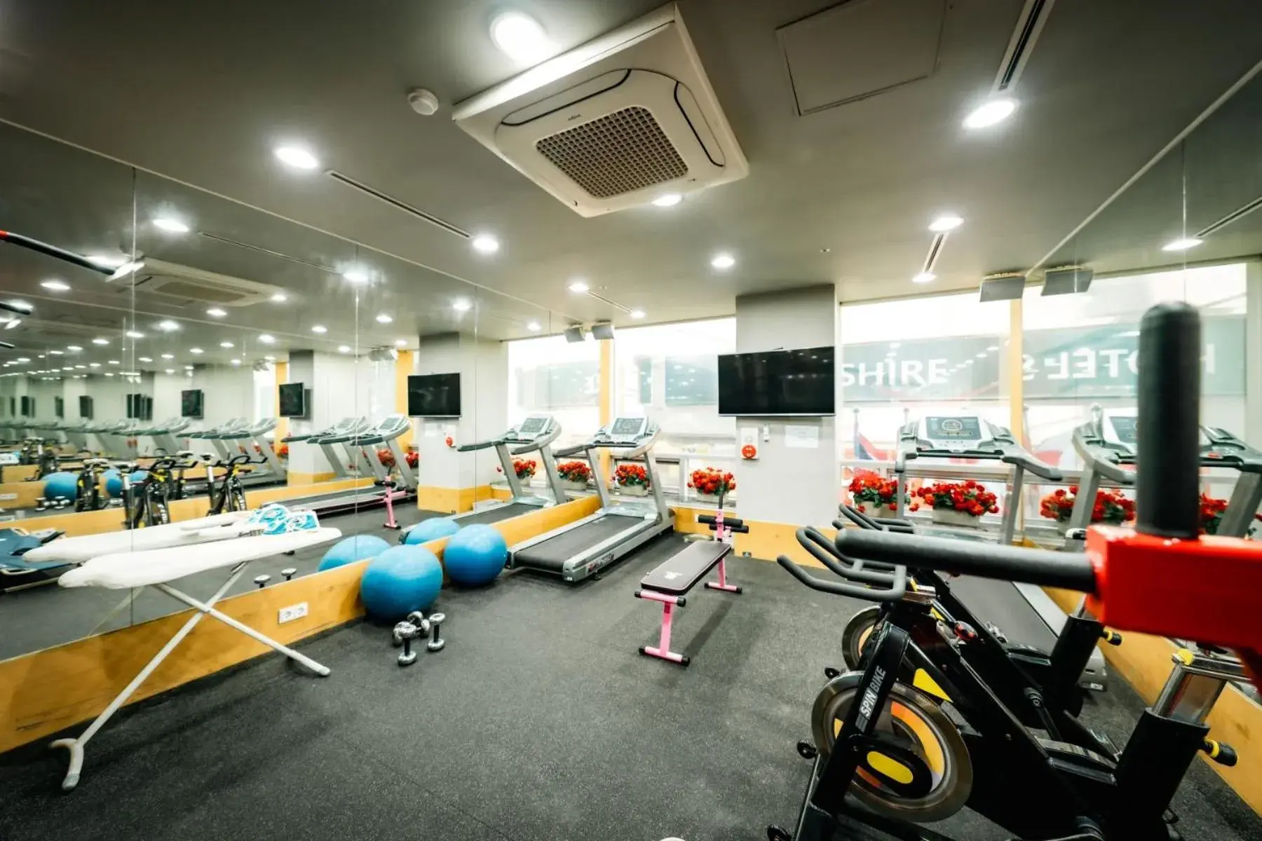 Fitness centre/facilities in Arban City Hotel Fitness centre/facilities in Arban City Hotel