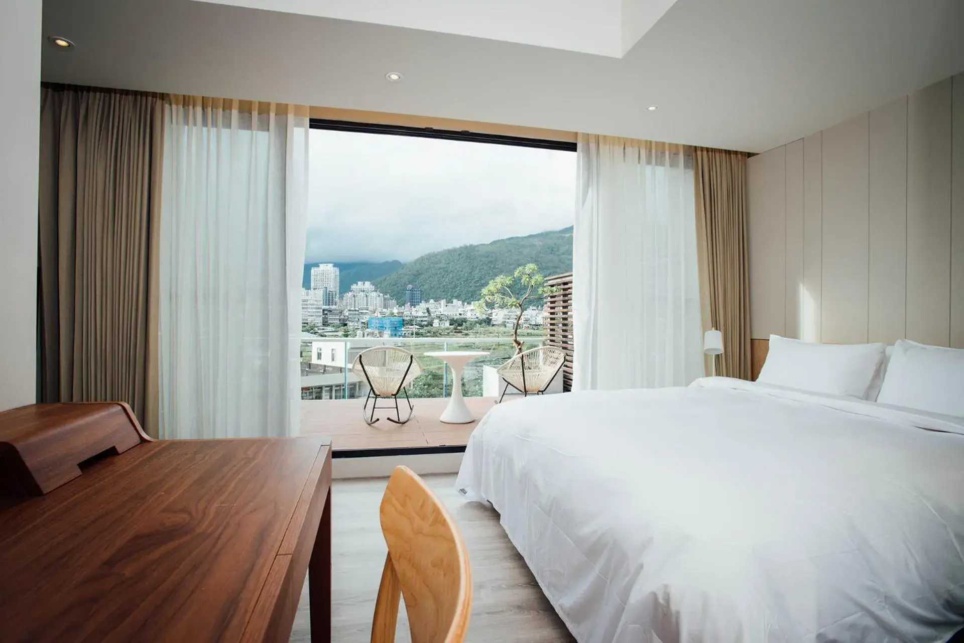 Photo of the whole room, Bed in Onsense Villa Photo of the whole room, Bed in Onsense Villa