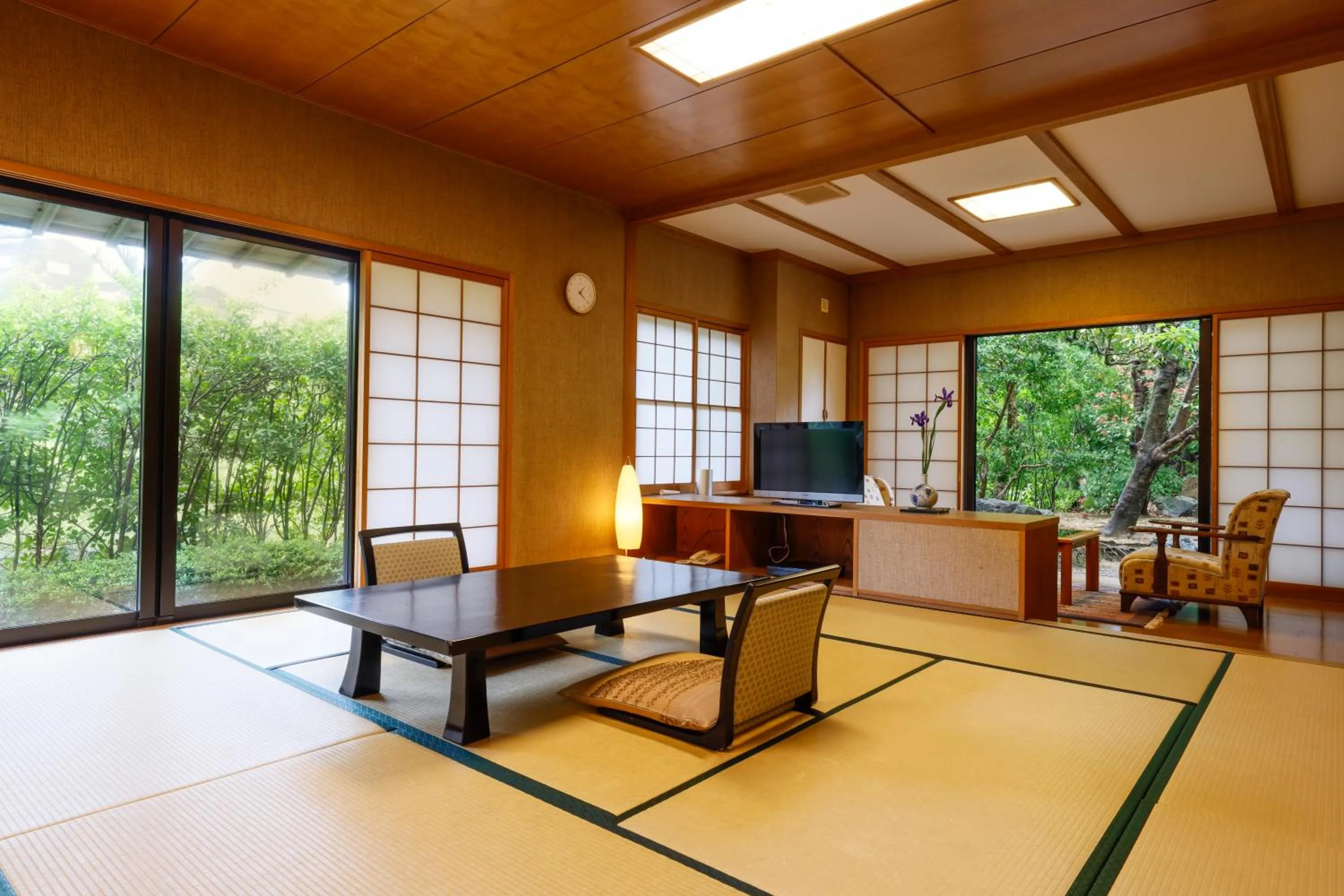 Photo of the whole room in Kaikatei Hanagozen