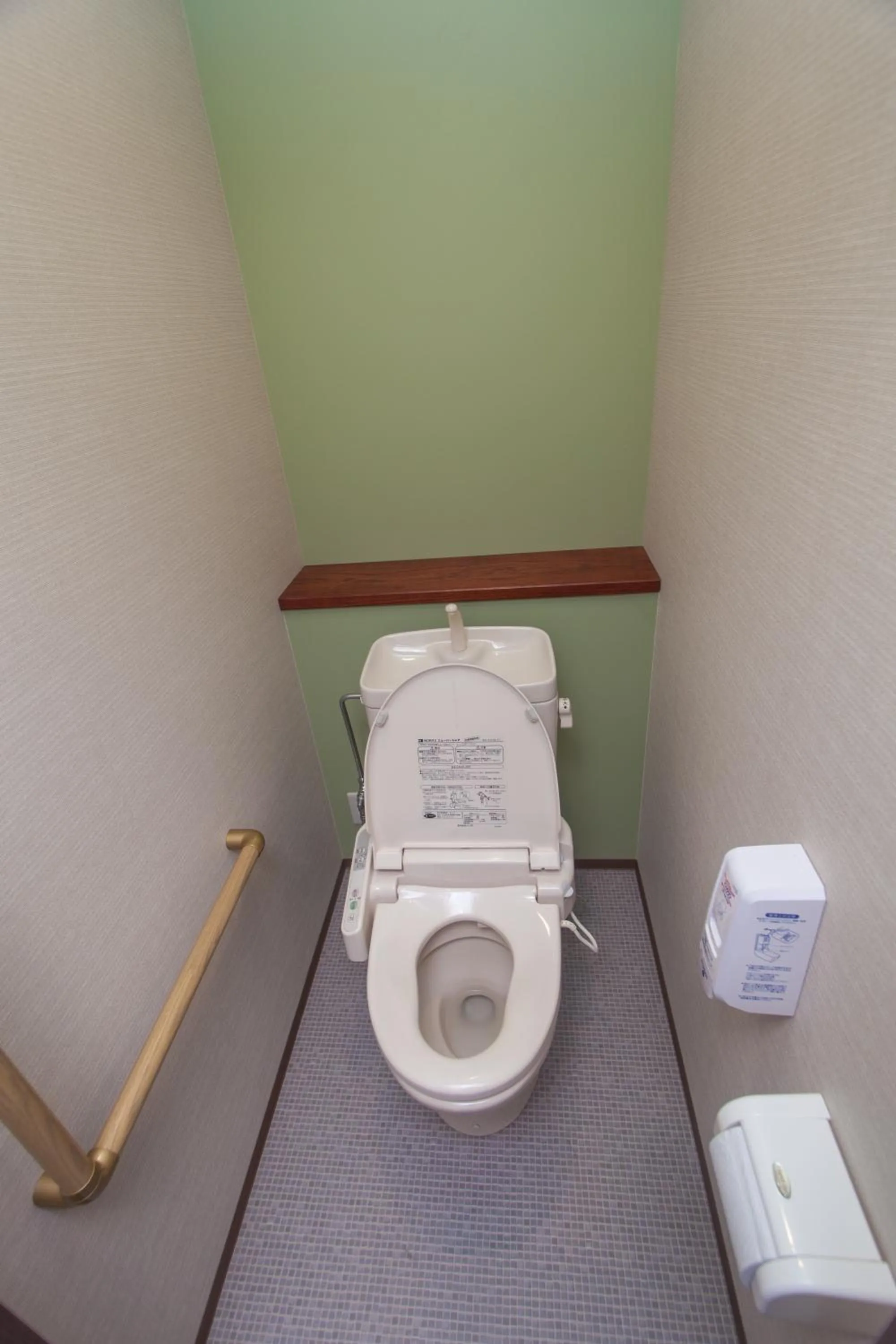 Toilet in Guest House Nakaima