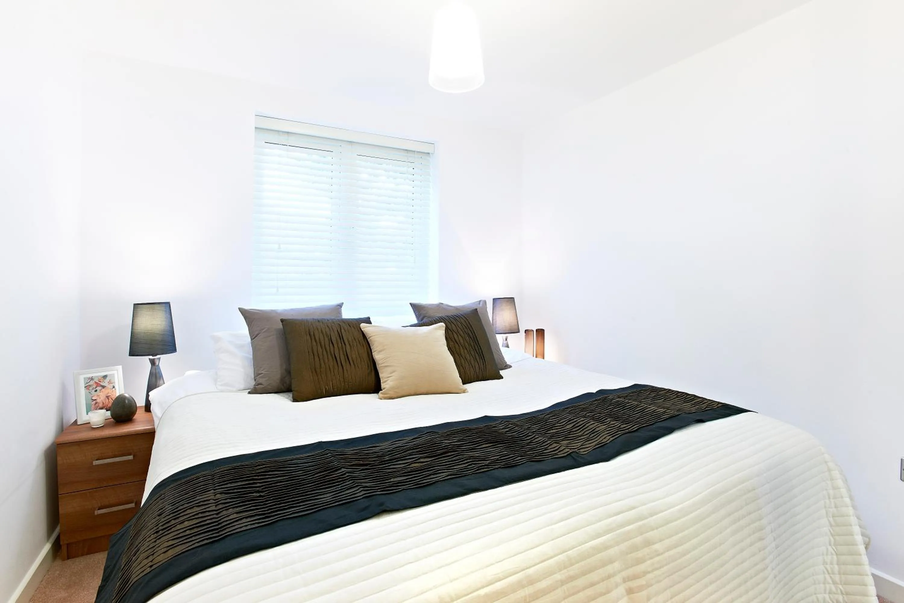 Borehamwood - Luxury 2 bed 2 bath apartment