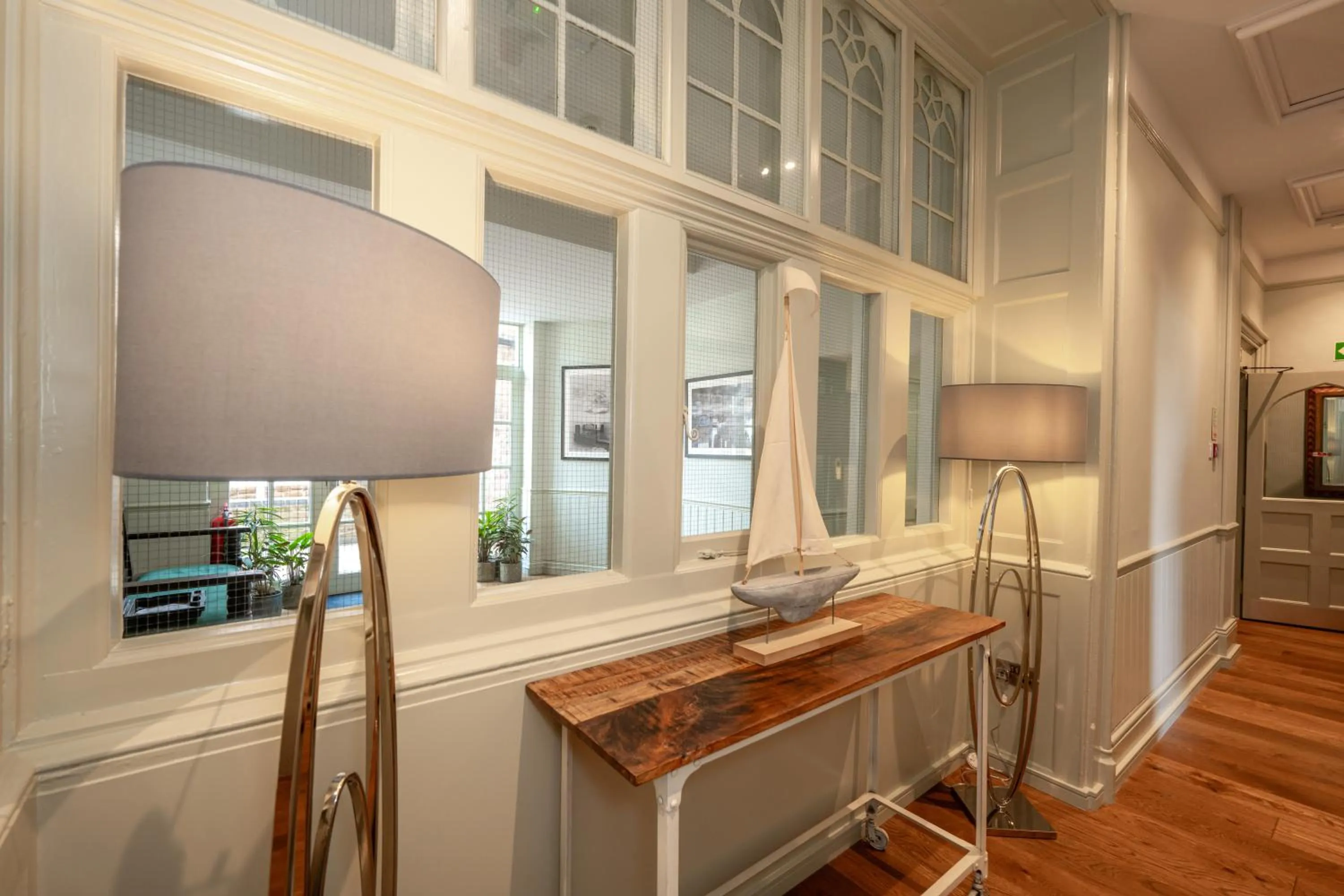 Facade/entrance in The Golden Lion Hotel