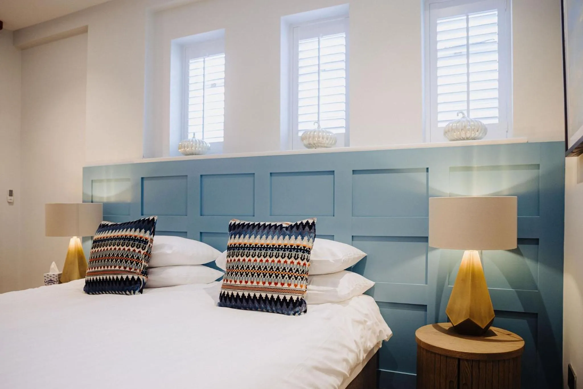 Bed in The Golden Lion Hotel