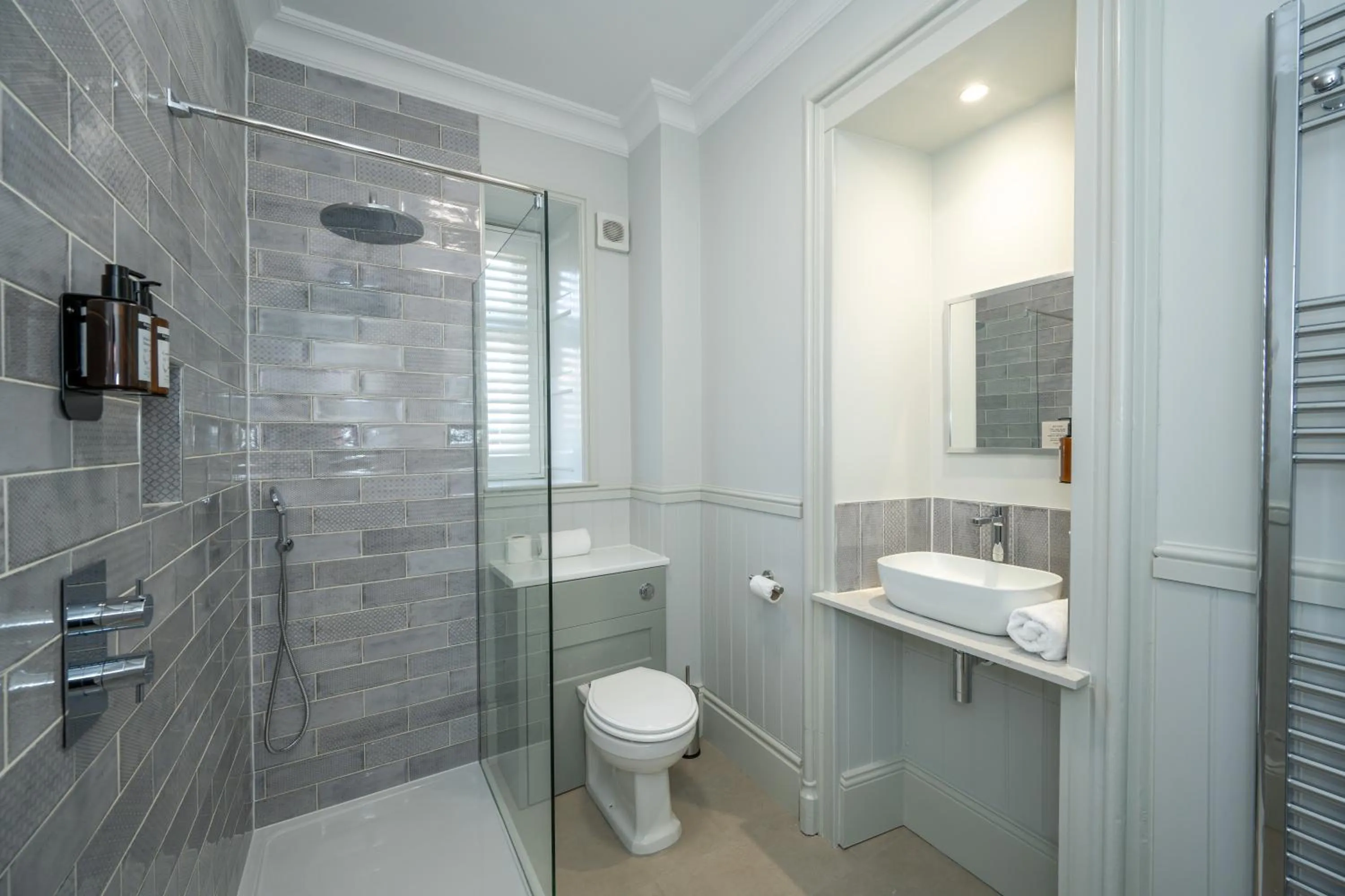 Bathroom in The Golden Lion Hotel