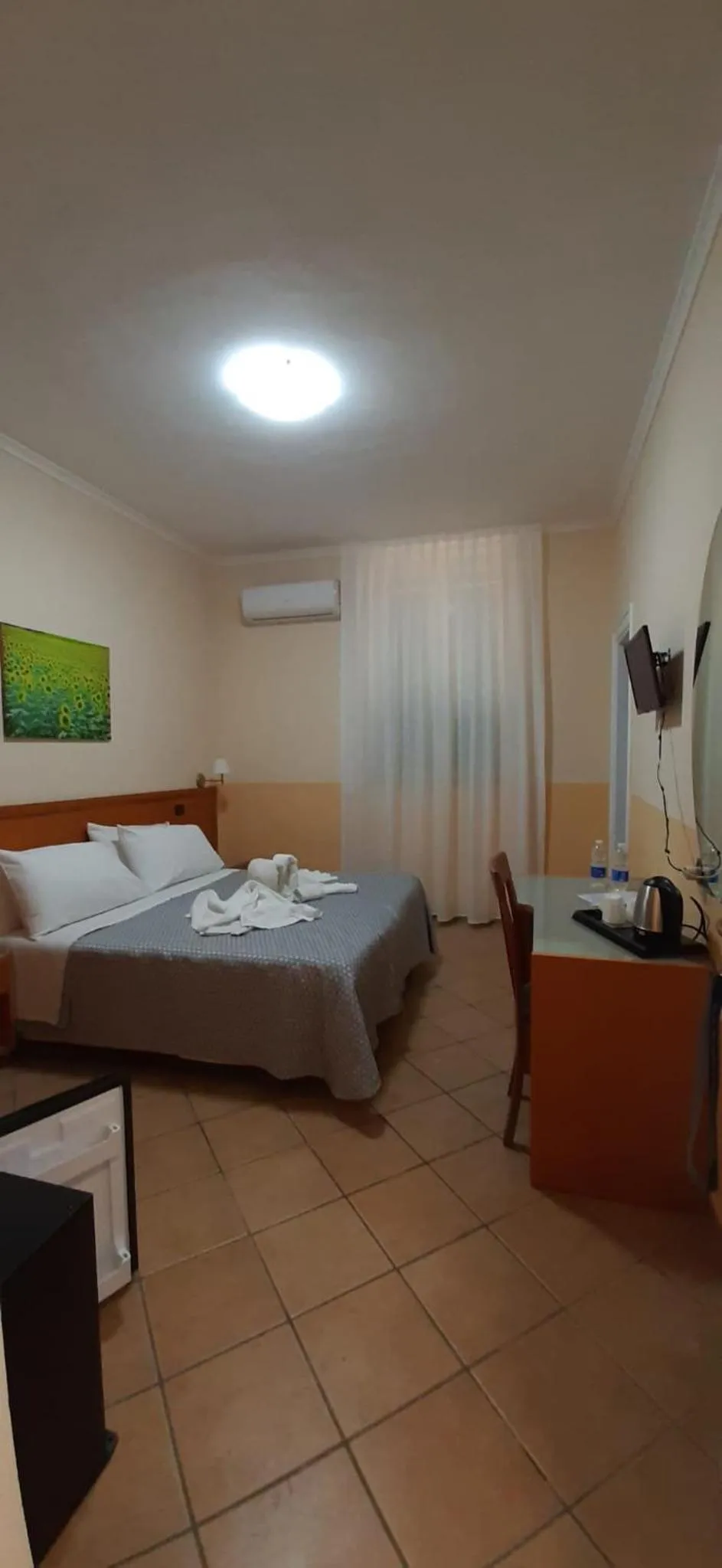 TV and multimedia, Bed in Villa Pacis