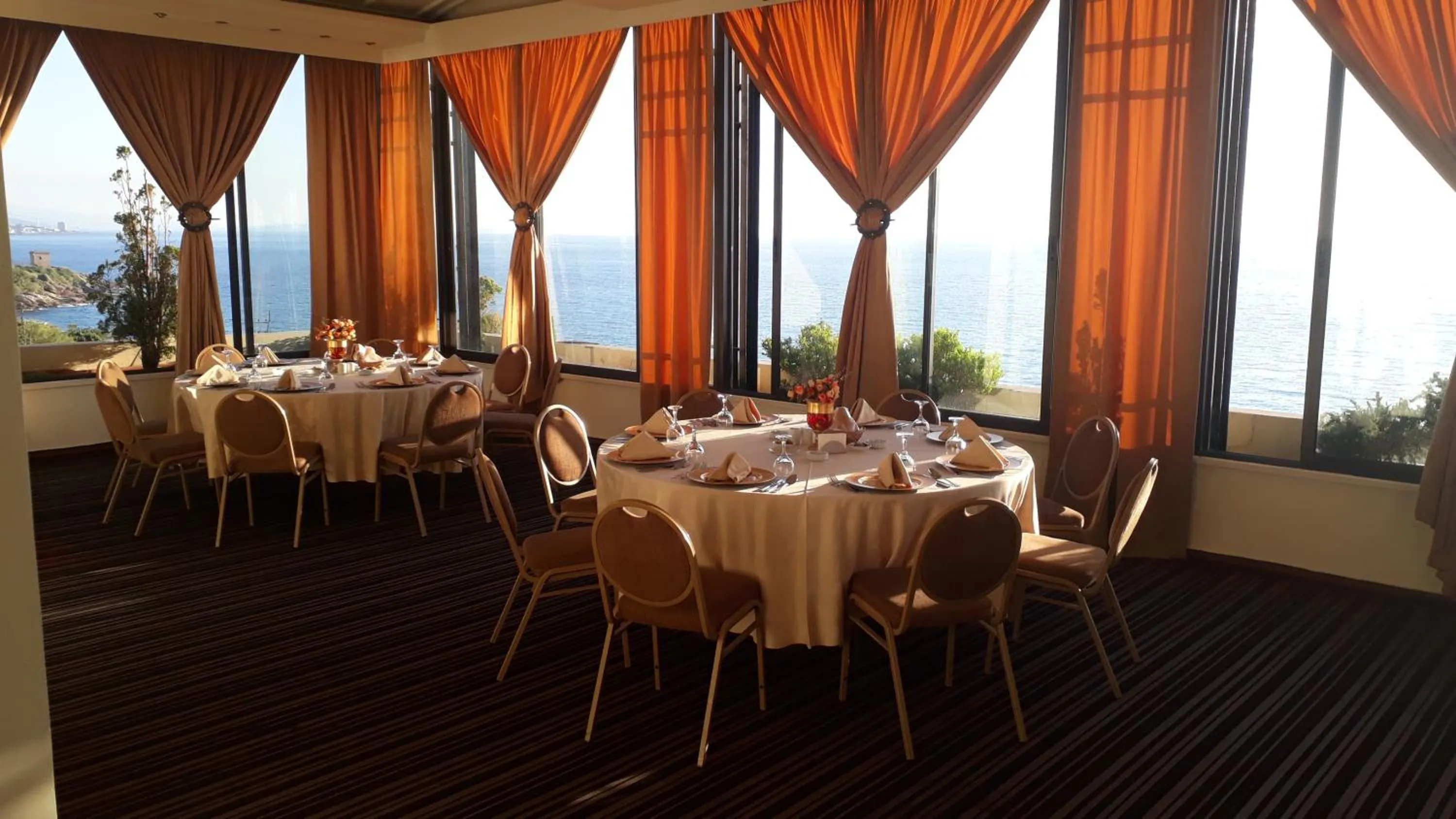 Restaurant/places to eat in Victory Byblos Hotel & Spa